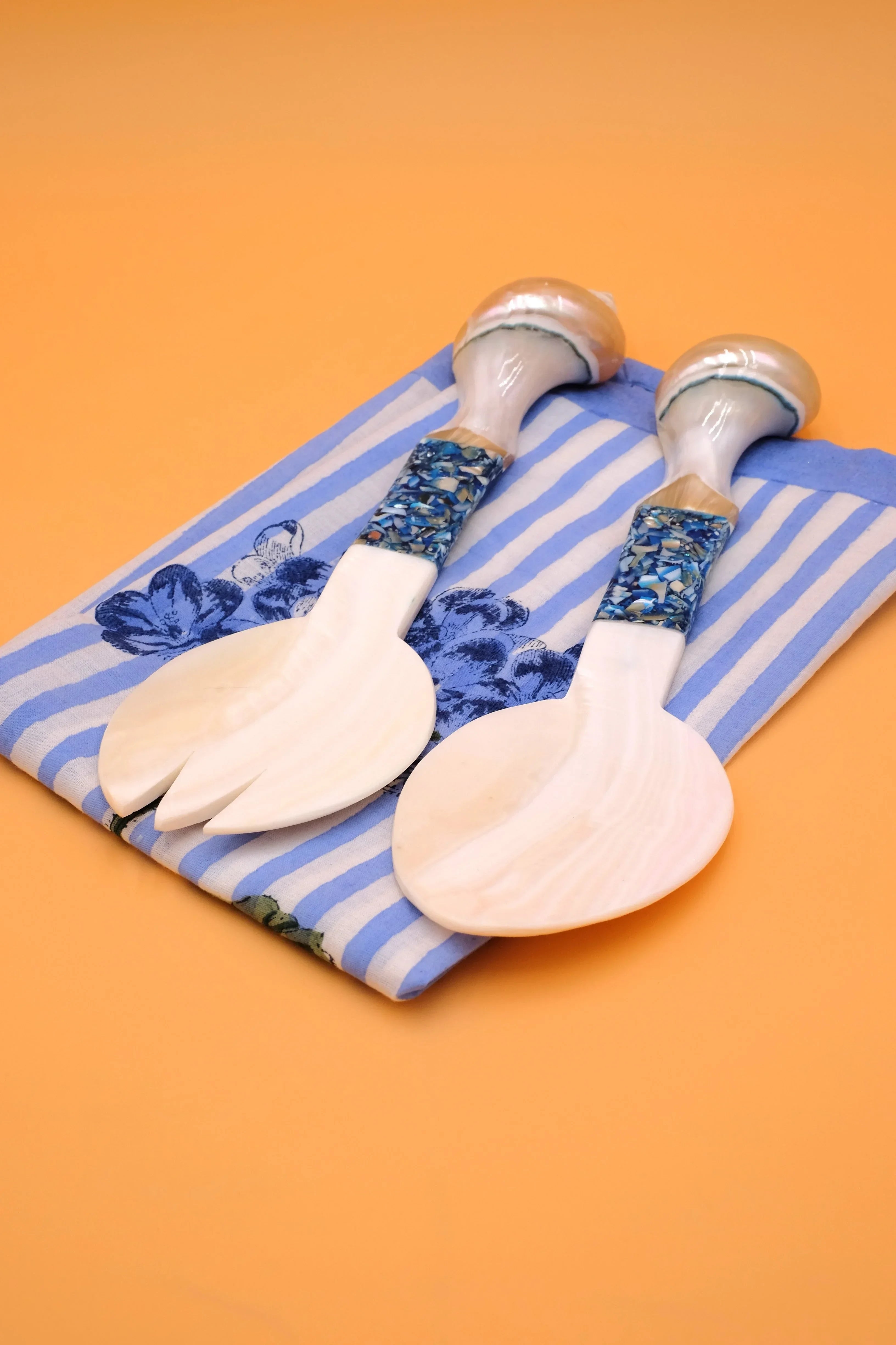 Seashell Serving Set in Blue - The Mayfair Hall