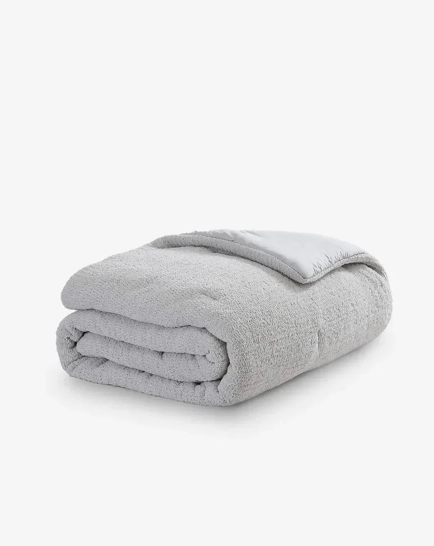Snug Stitch Comforter - The Mayfair Hall