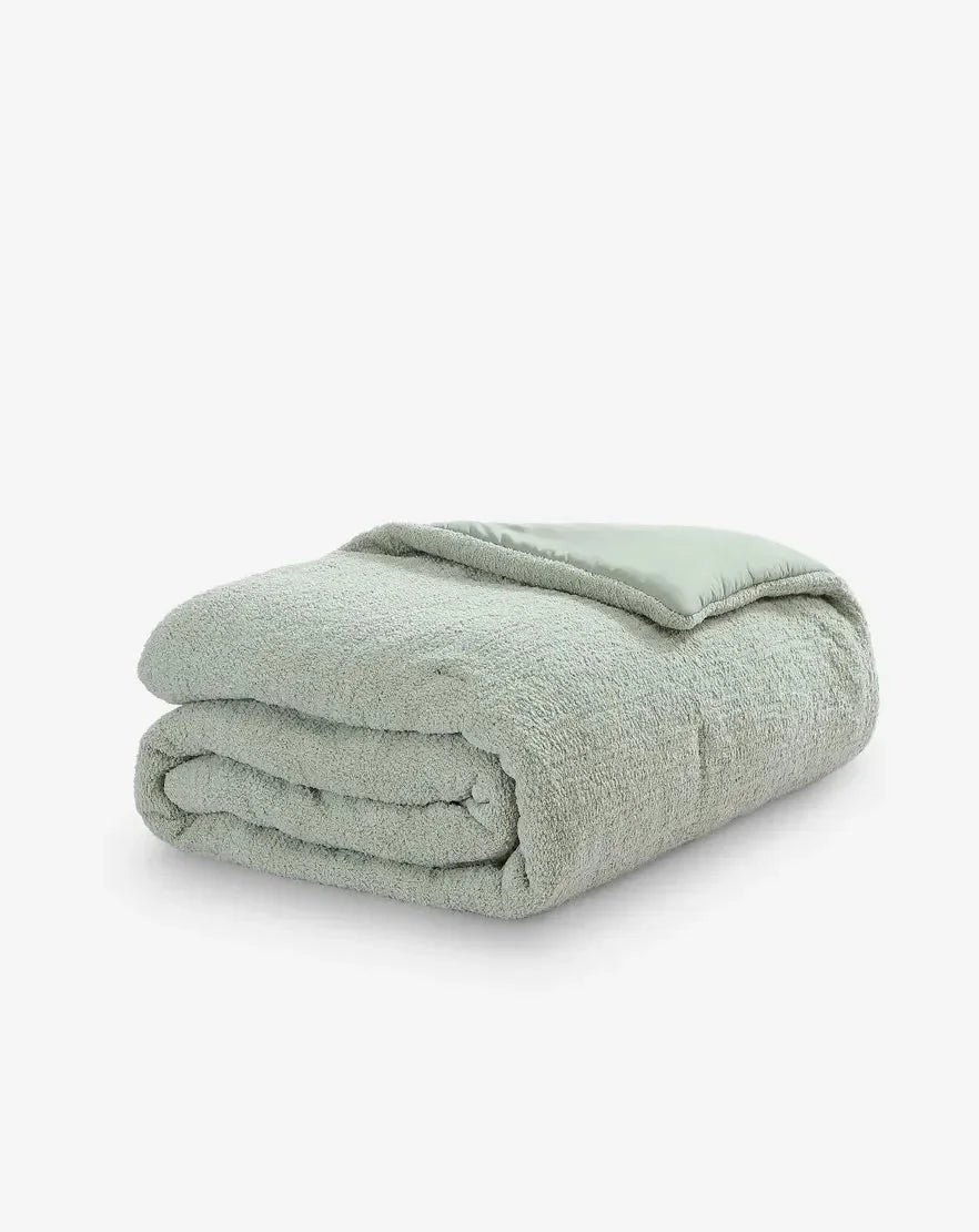 Snug Stitch Comforter - The Mayfair Hall