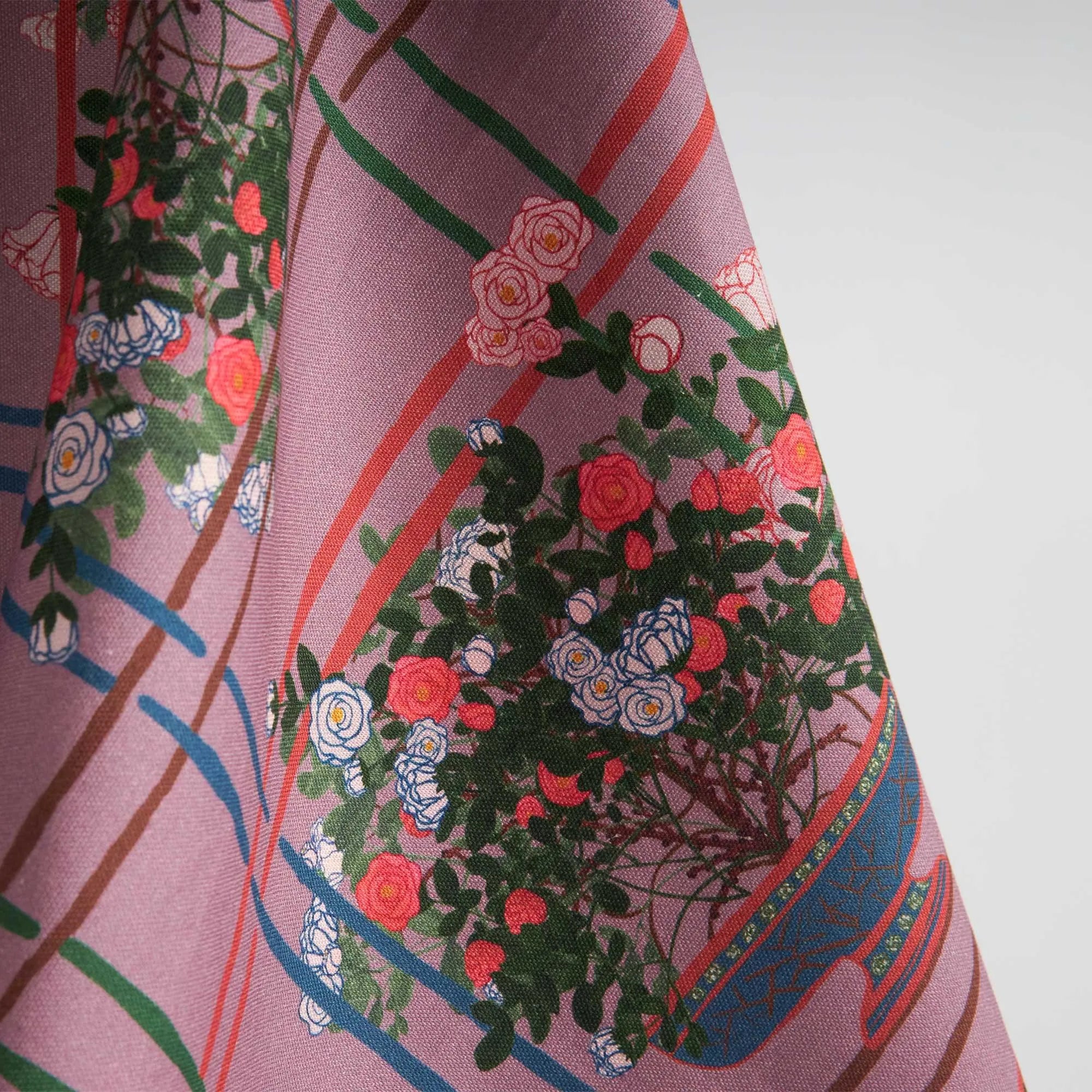 Tablecloth La Vie en Rose - The Mayfair Hall