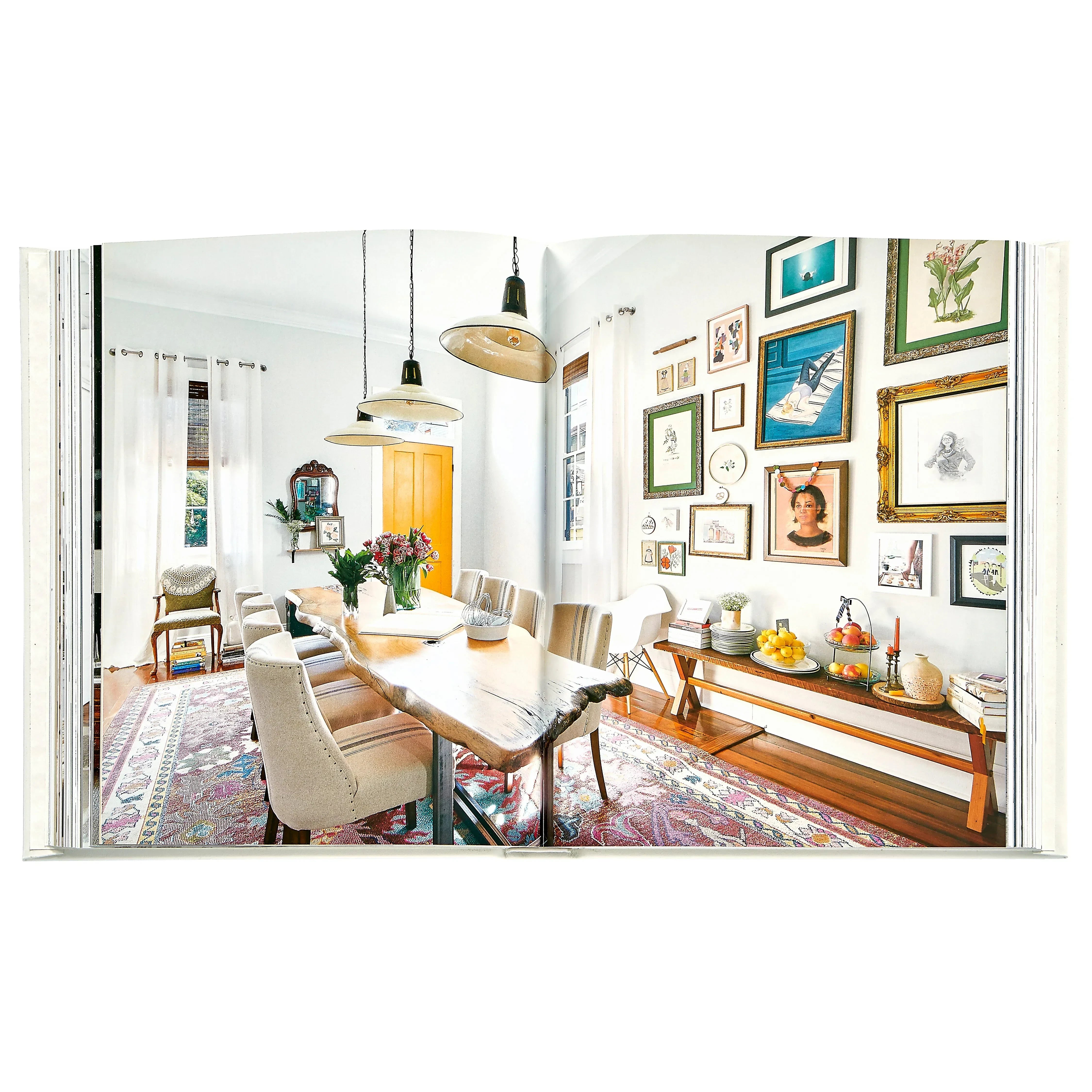 The New Southern Style: The Interiors of a Lifestyle and Design Movement - The Mayfair Hall