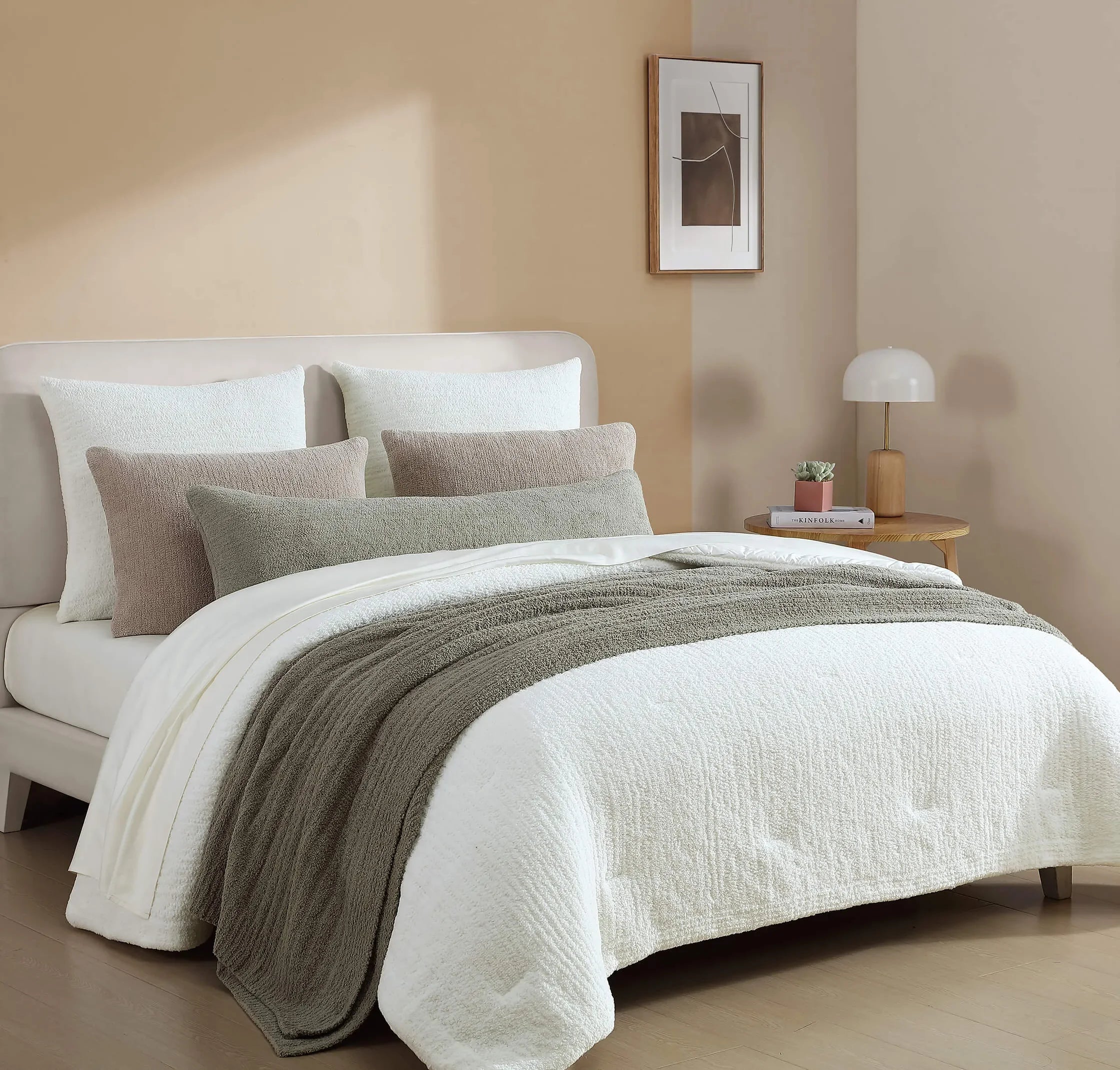 Snug Stitch Comforter - The Mayfair Hall