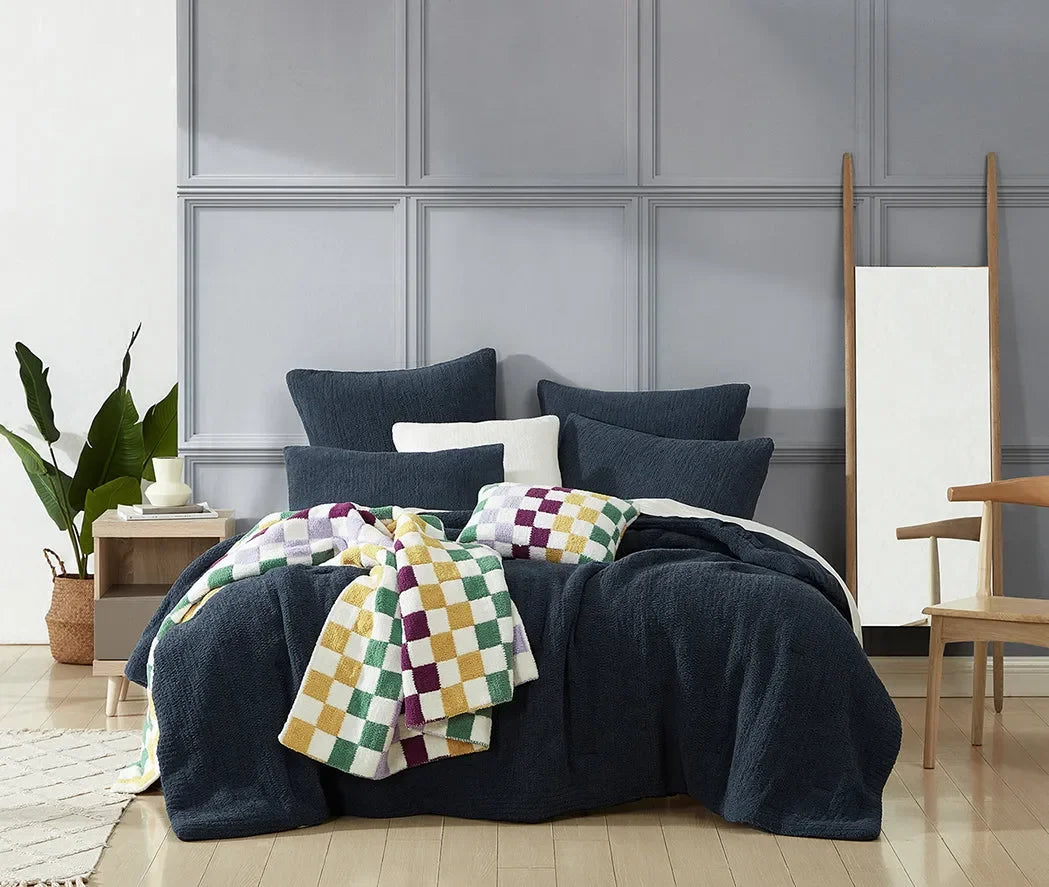 Snug Stitch Comforter - The Mayfair Hall