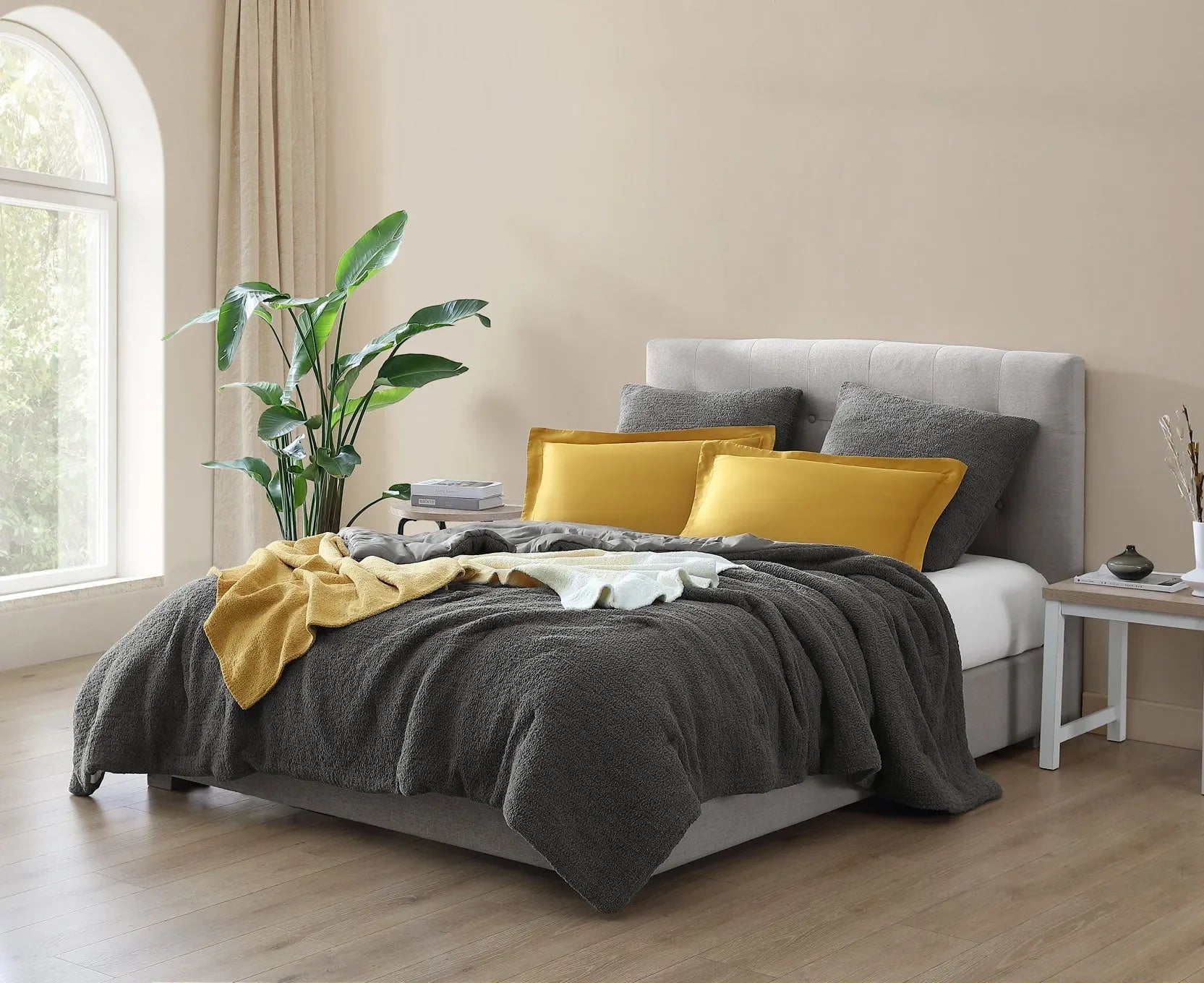 Snug Stitch Comforter - The Mayfair Hall