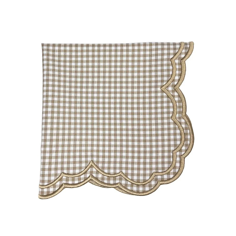 Bettina Napkin in Wheat Gingham with Scalloped Embroidery (Set of 4)
