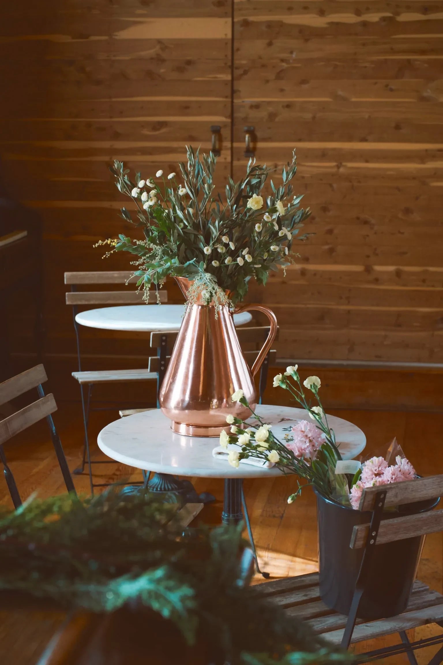 Large Copper Heirloom Vase - The Mayfair Hall