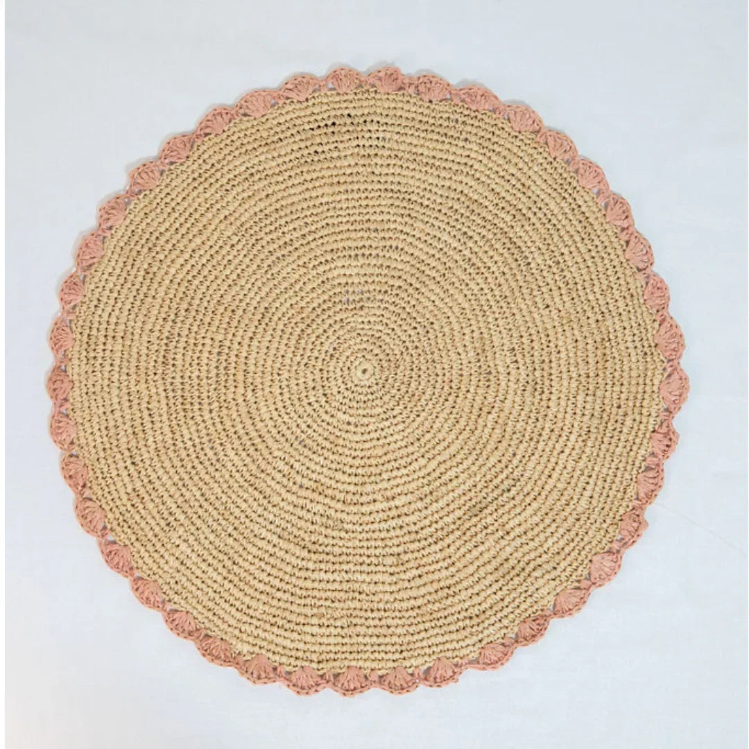 Aura Pink edge placemat, Woven raffia tabletop - The Mayfair Hall