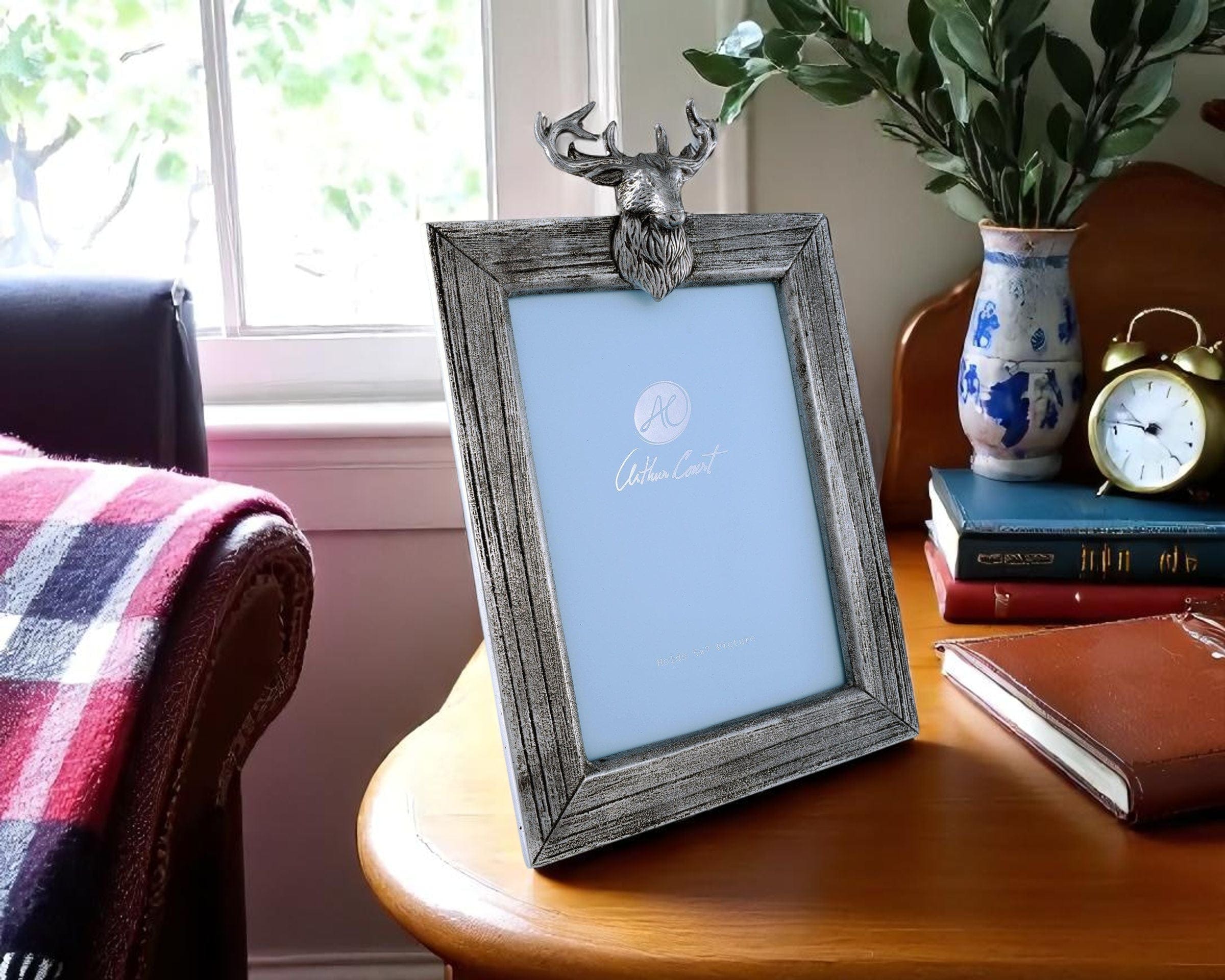 Elk Mount Photo Frame