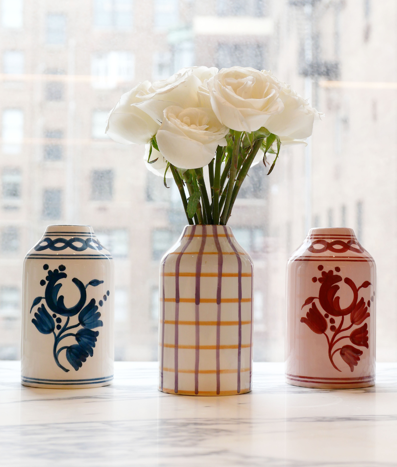 Genie In A Bottle, White / Indigo