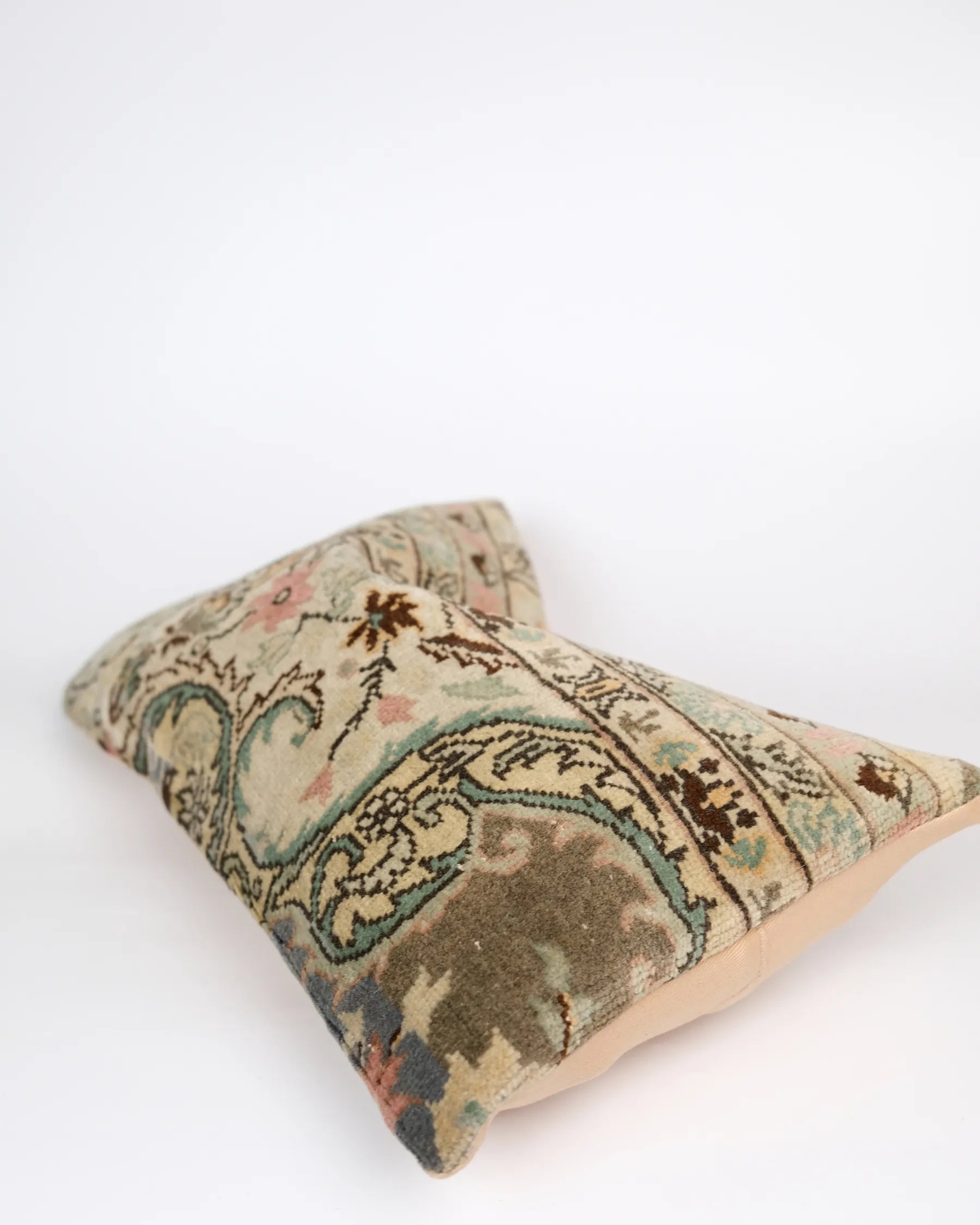 Yasmin Turkish Lumbar