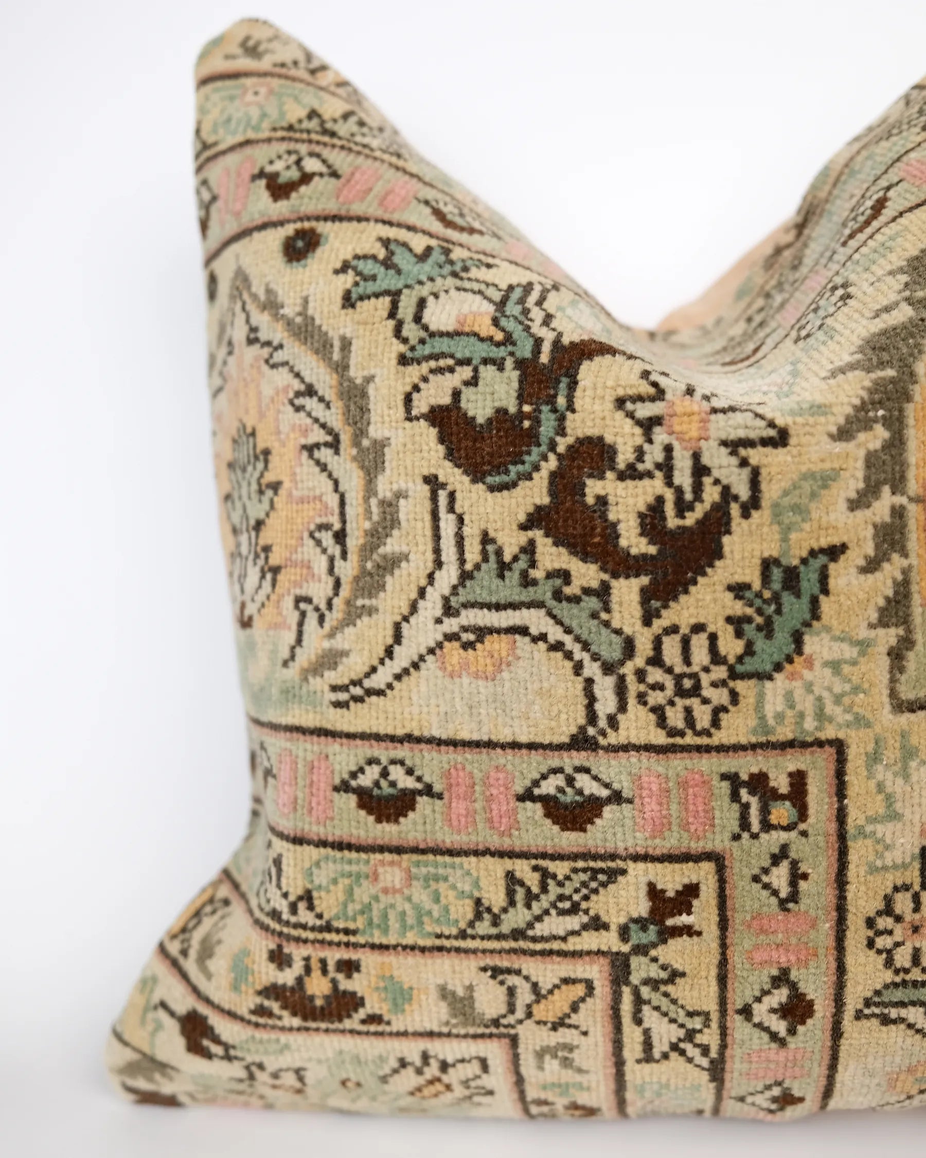 Yasmin Turkish Pillow