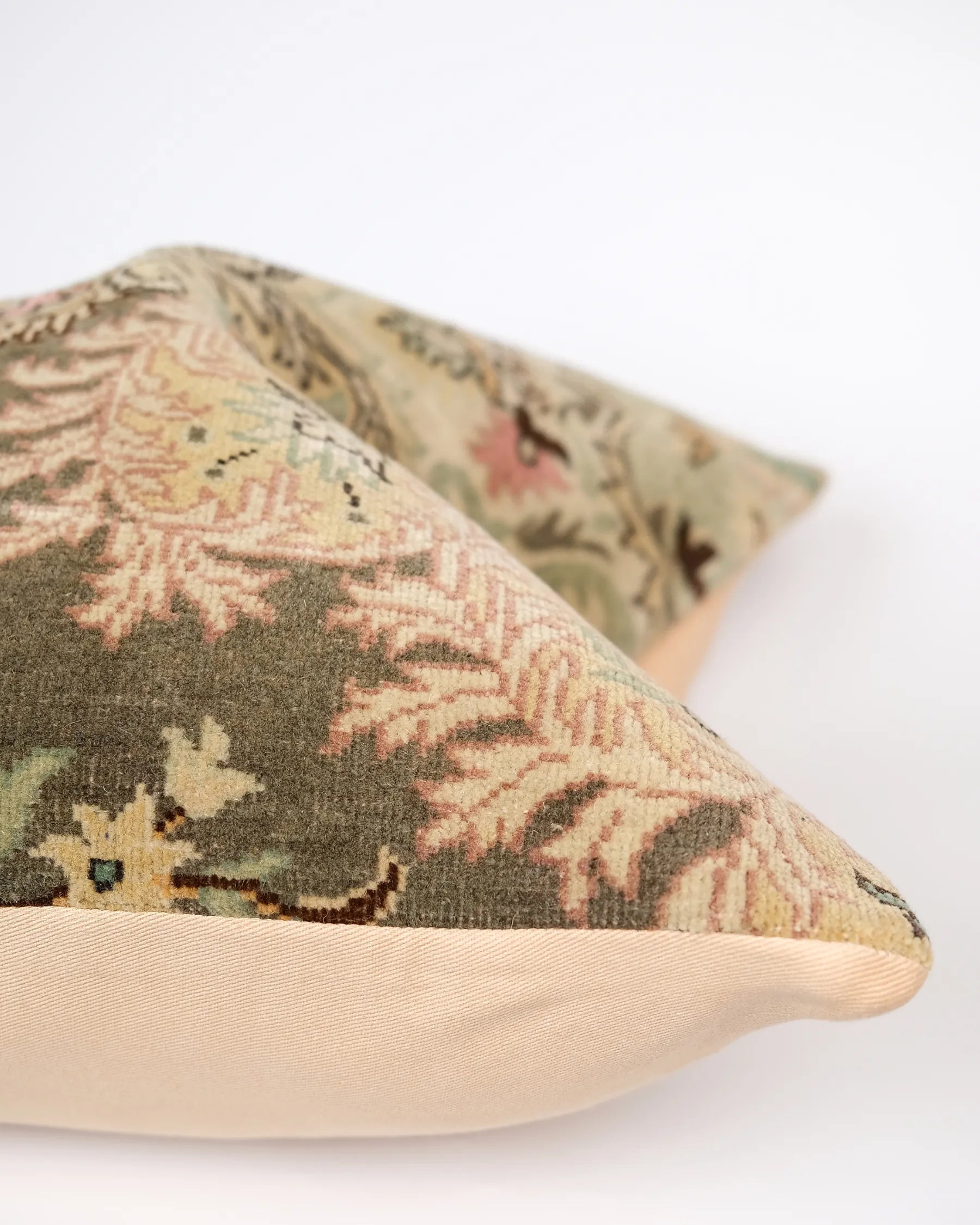 Yasmin Turkish Pillow