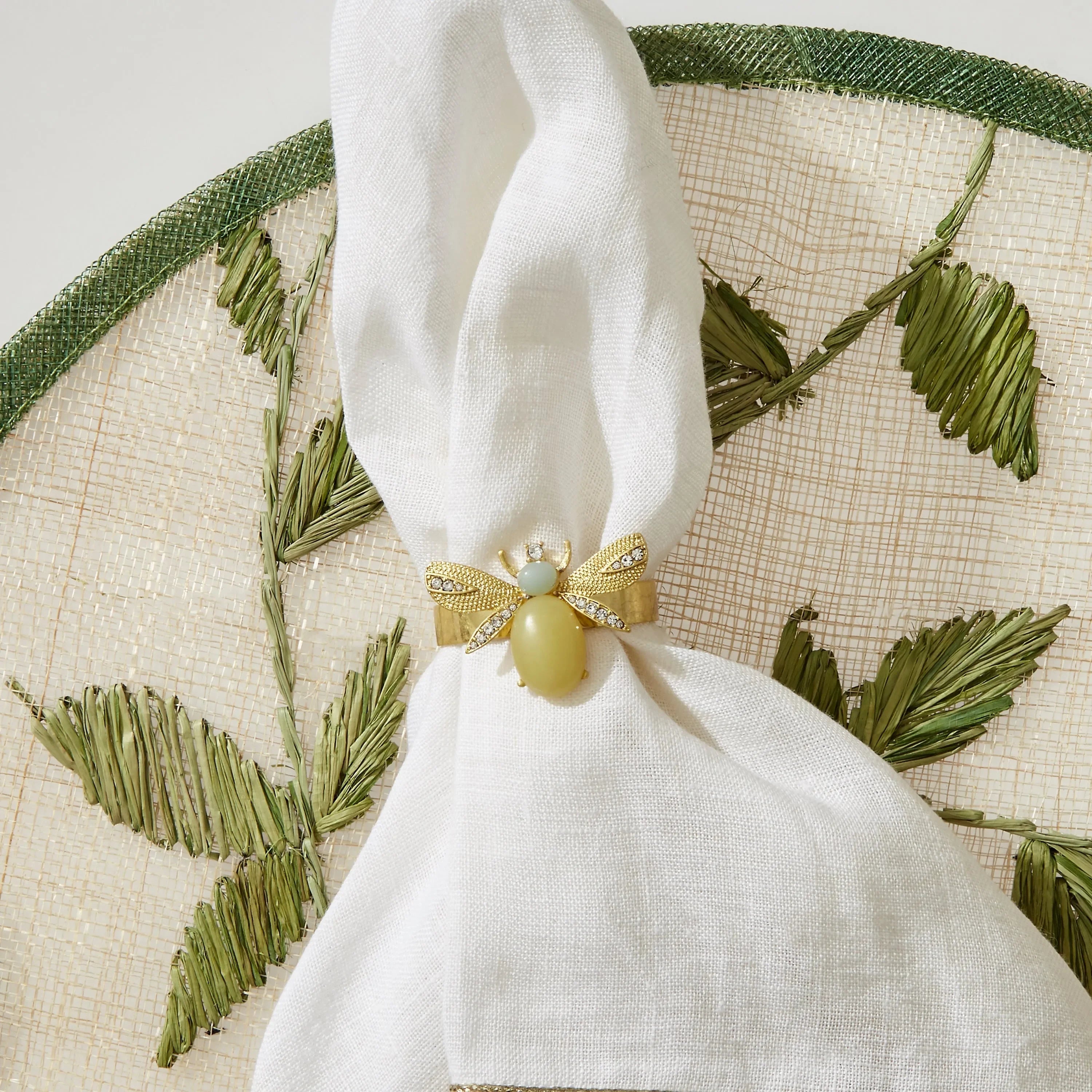 Straw leaf placemat, leaf green, set of four - The Mayfair Hall