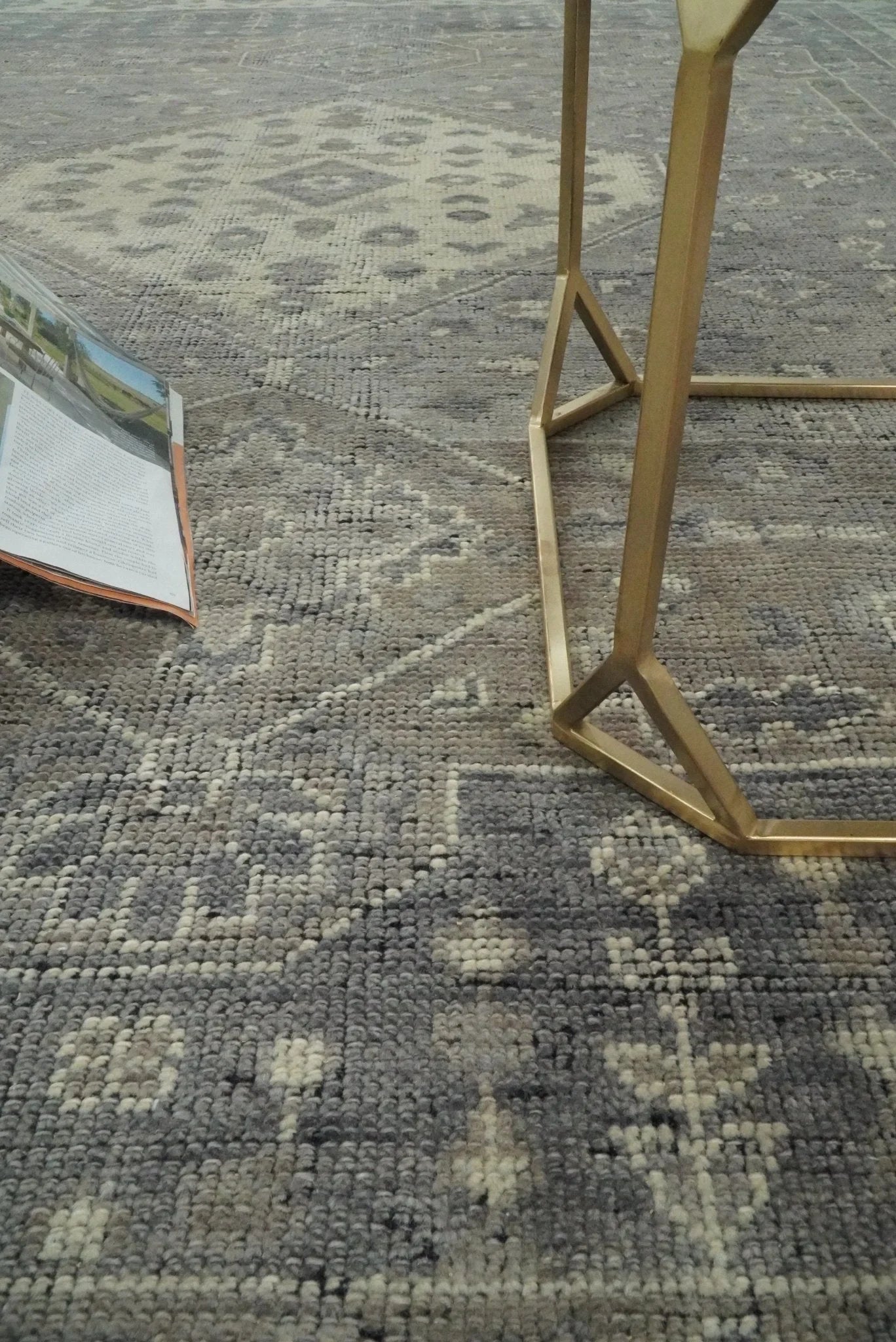 Antique 8x10 Gray and Beige Traditional Persian Area Rug | TRD2275 - The Rug Decor