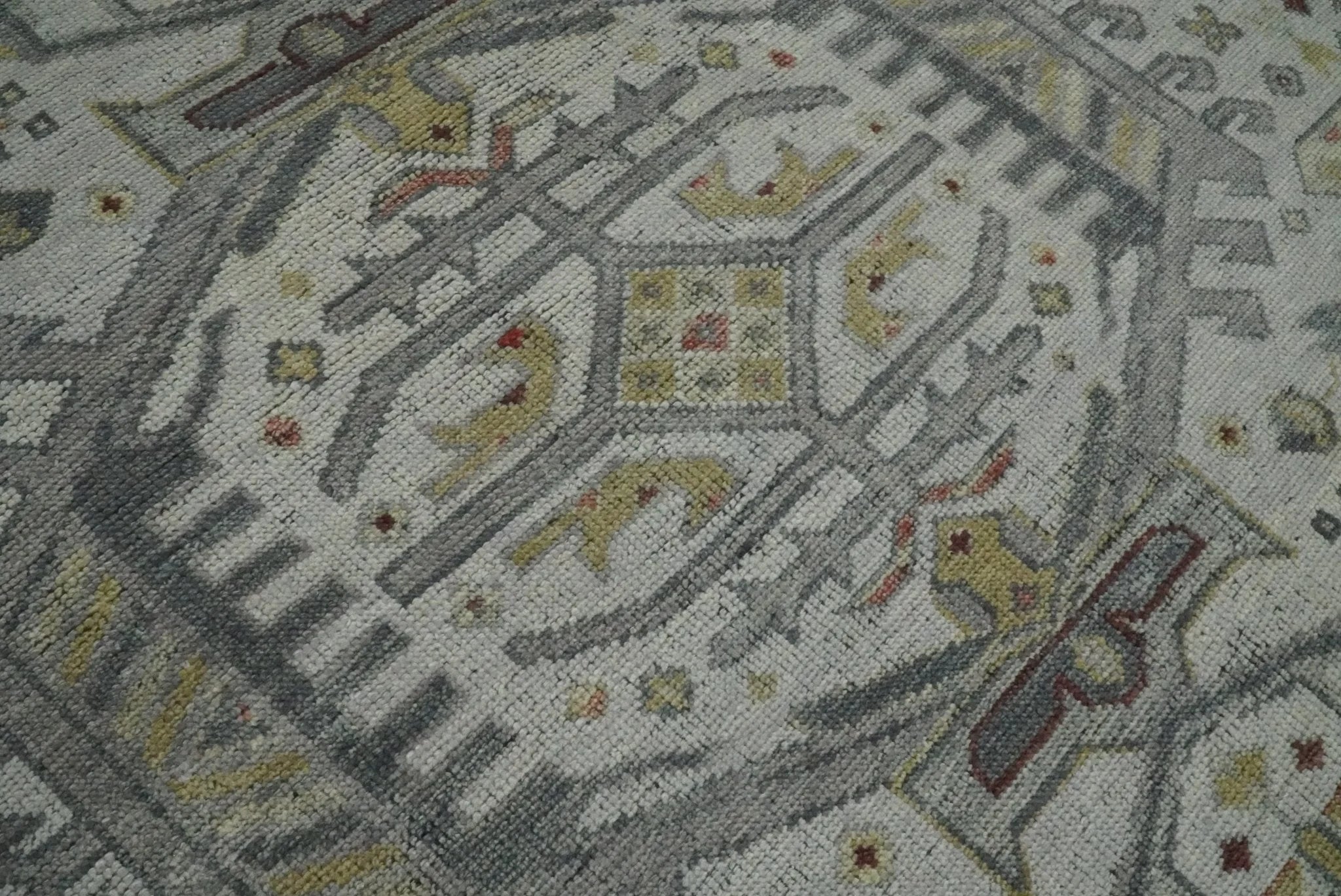 Antique Hand Knotted 8x10 Gray and Silver Traditional Medallion Area Rug | TRD2388 - The Rug Decor