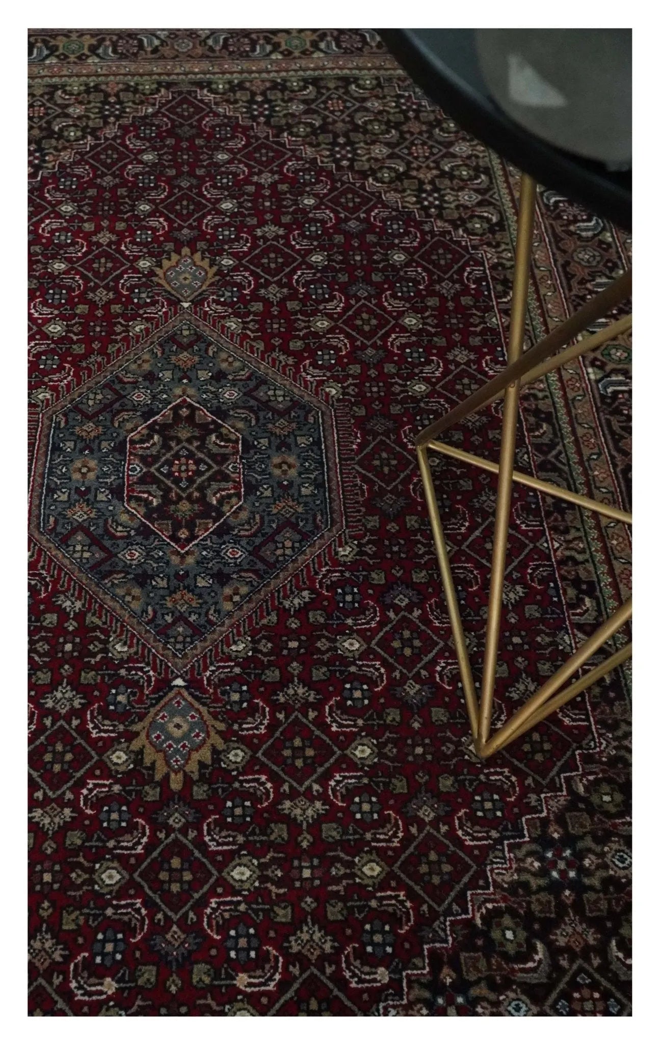 5x7 Antique Persian Hand Knotted Maroon, Black Traditional Medallion Wool Rug | KNT25