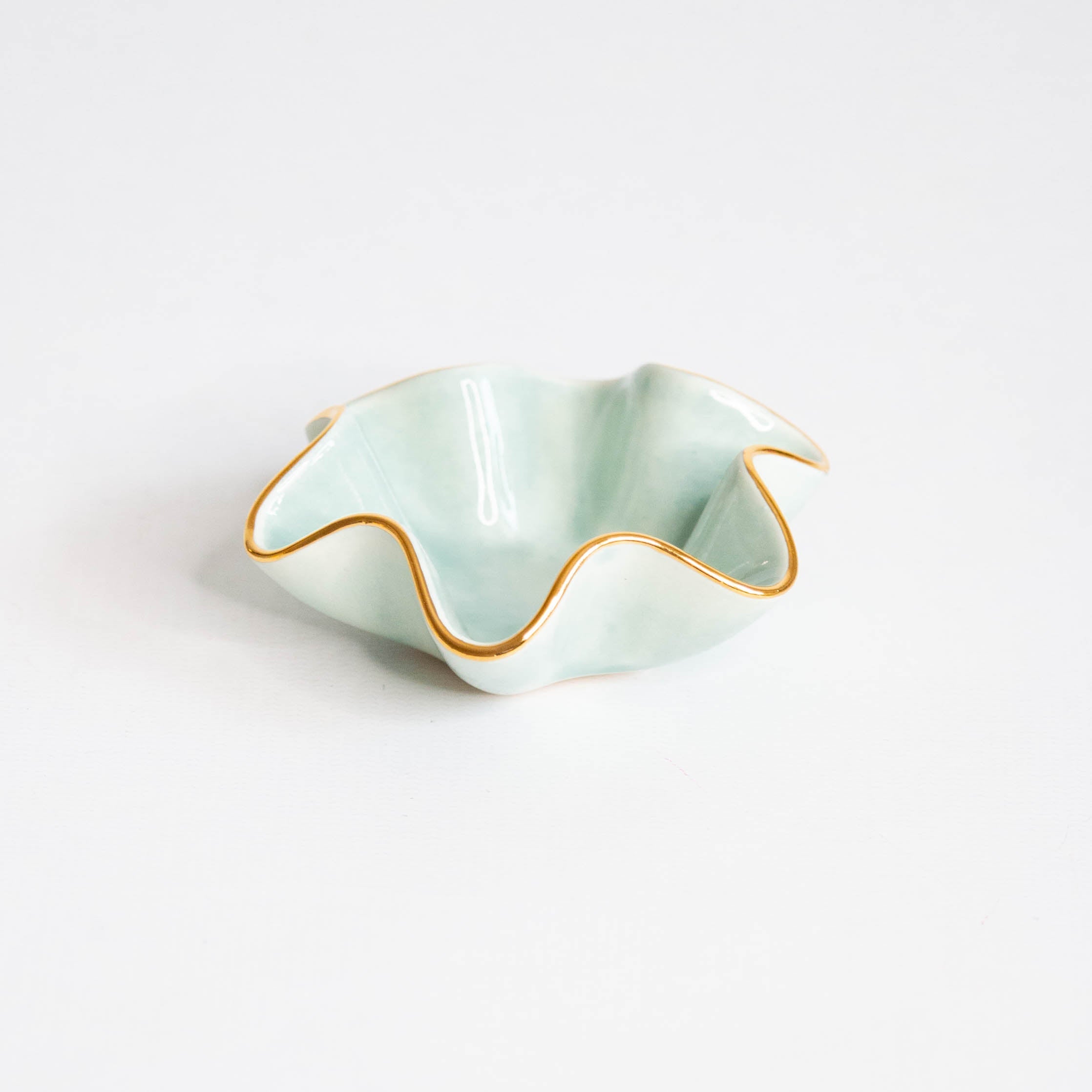 Ami Wavy Bowl - Ring Dish