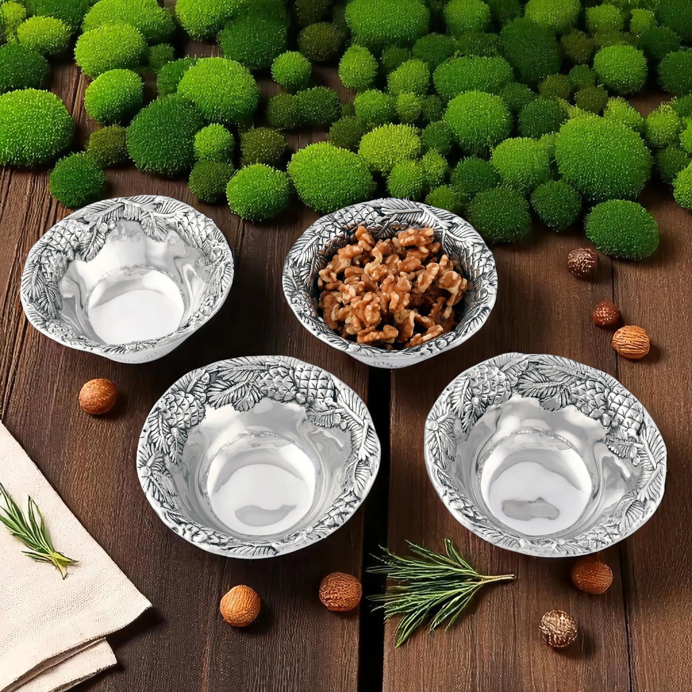 Pine Cone Forest Dip Bowl Set of 4