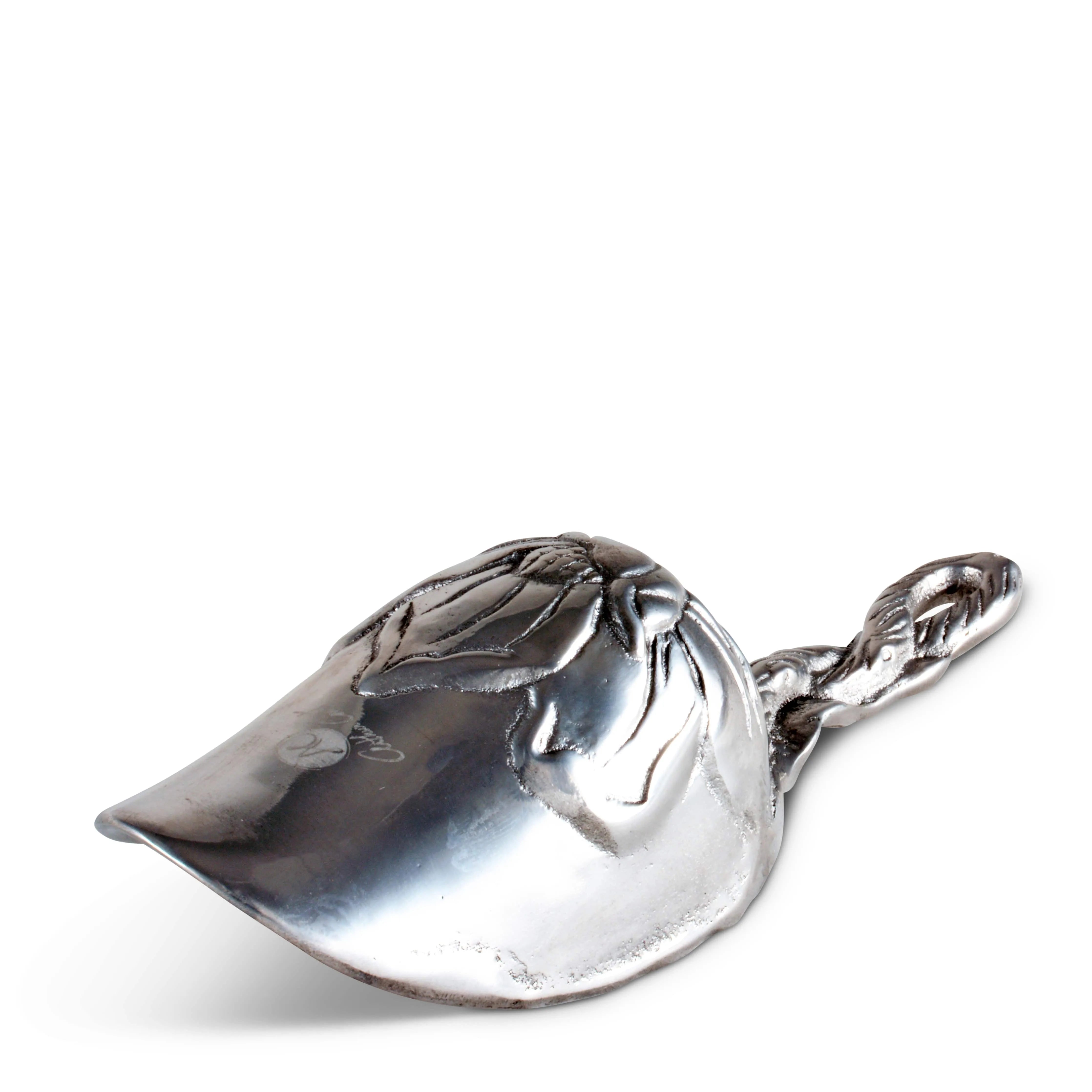 Magnolia Ice Scoop