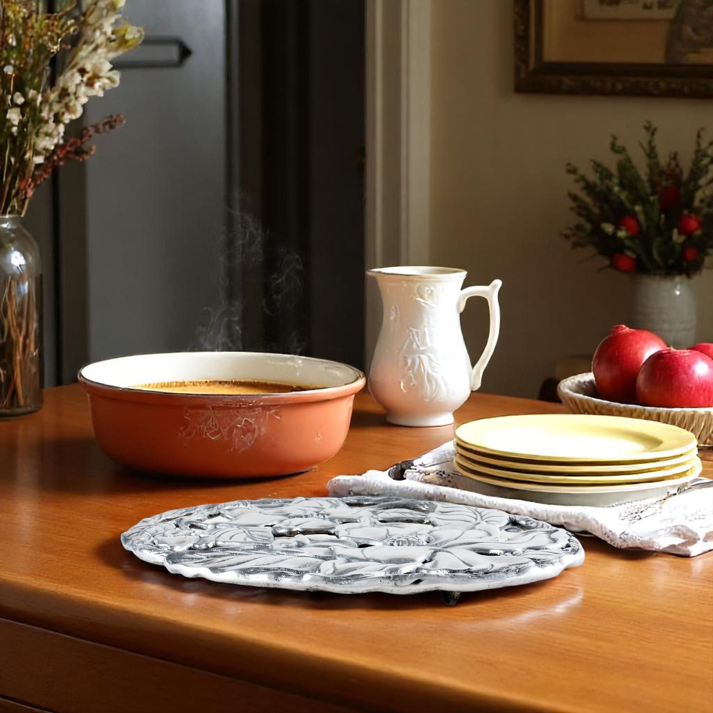 Magnolia Trivet