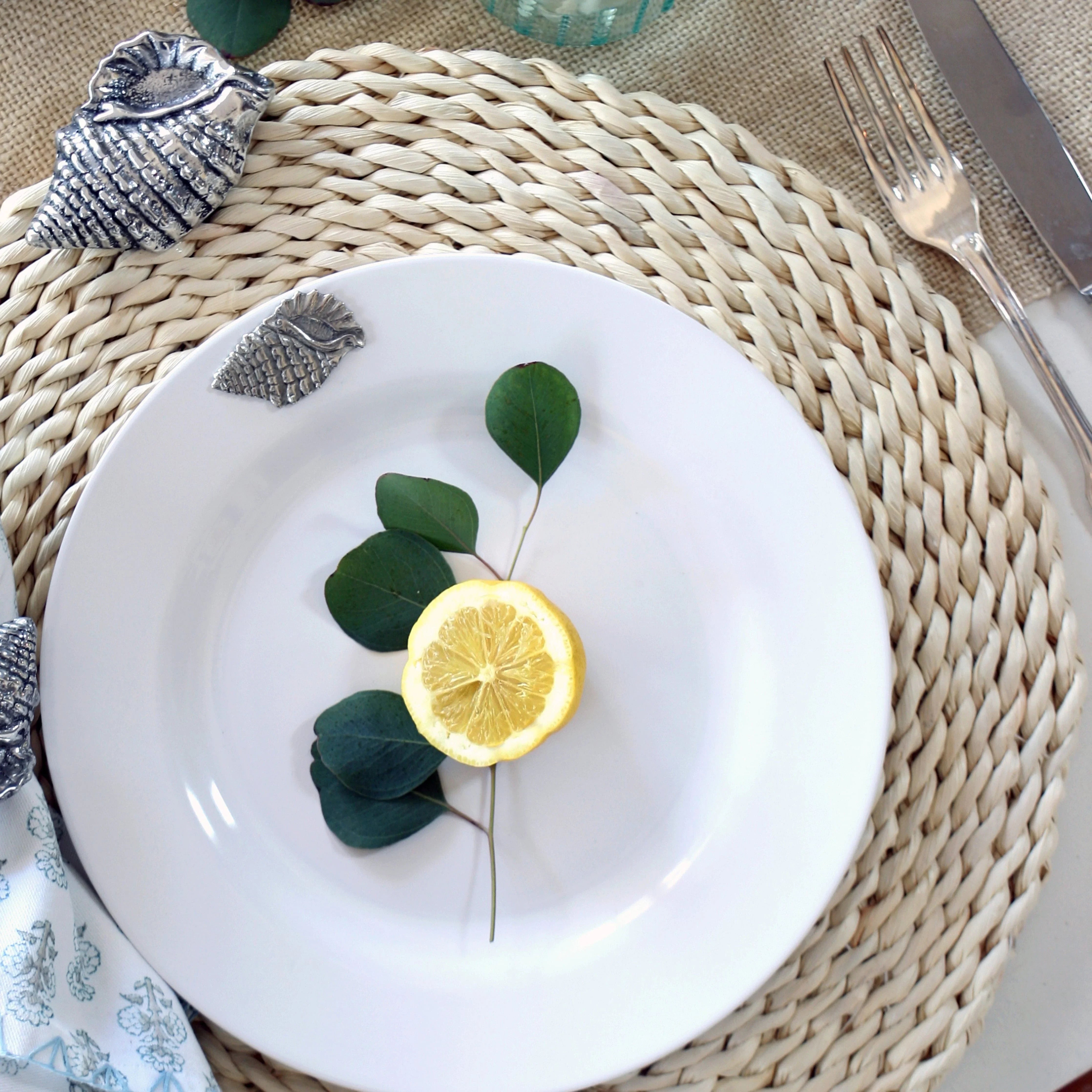 Sea Shell Twisted Seagrass Placemats (Set of 4)