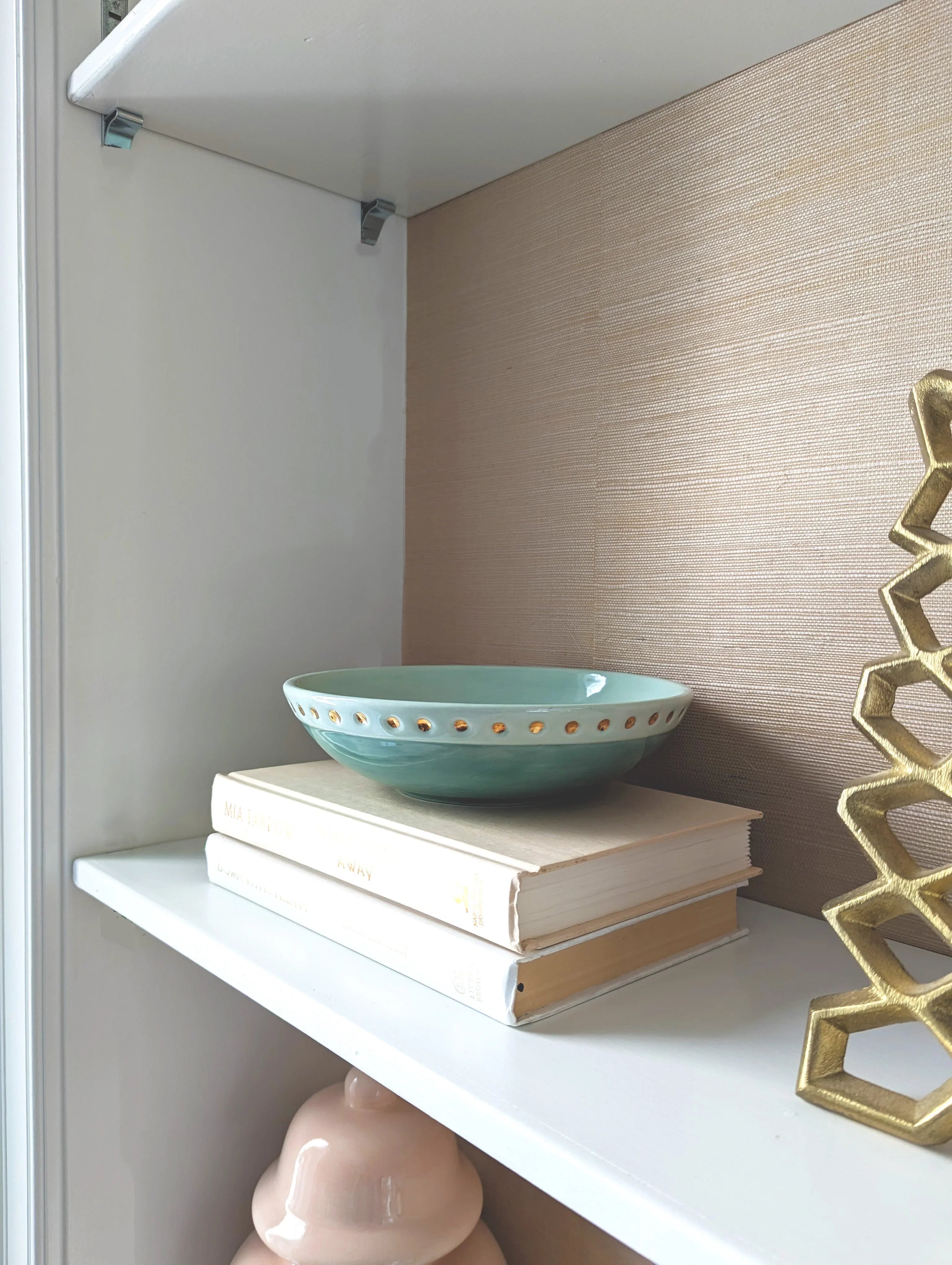 Goddess Bowl with 22K Gold Accent - The Mayfair Hall