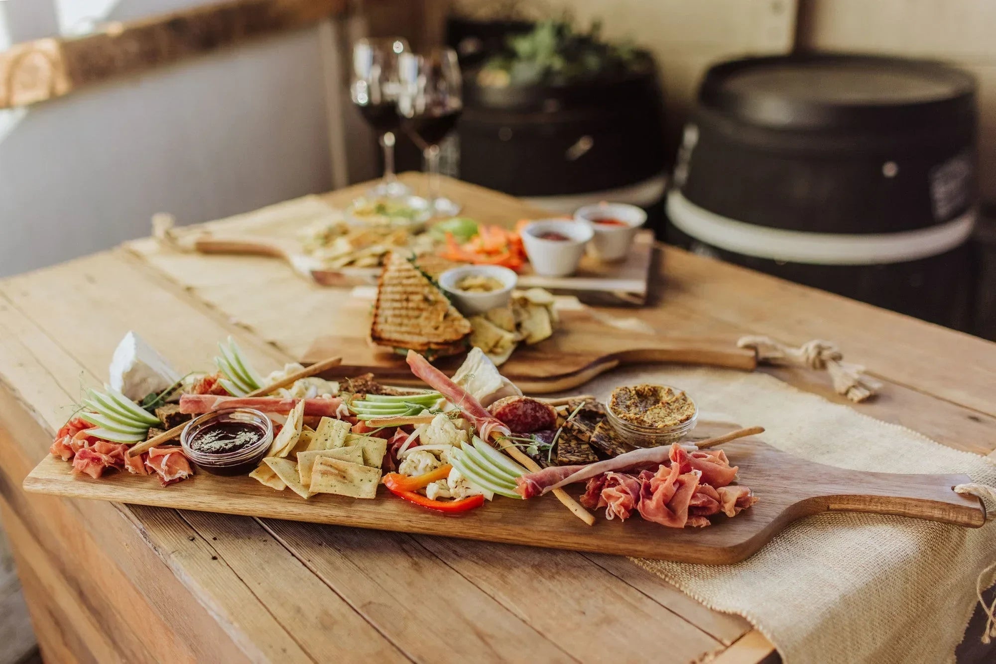 Artisan 30" Acacia Charcuterie Board - The Mayfair Hall