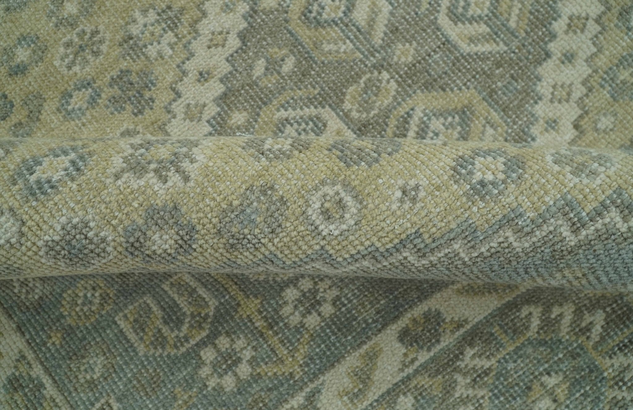 Beige And Gray Traditional Turkish Design 8x10 Hand Knotted Wool Area Rug