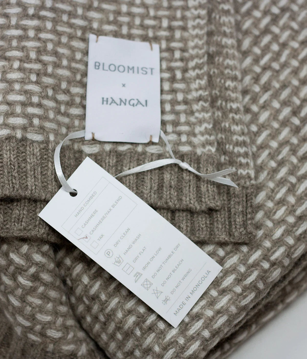 Cashmere and Yak Taiga Throw in White and Platinum