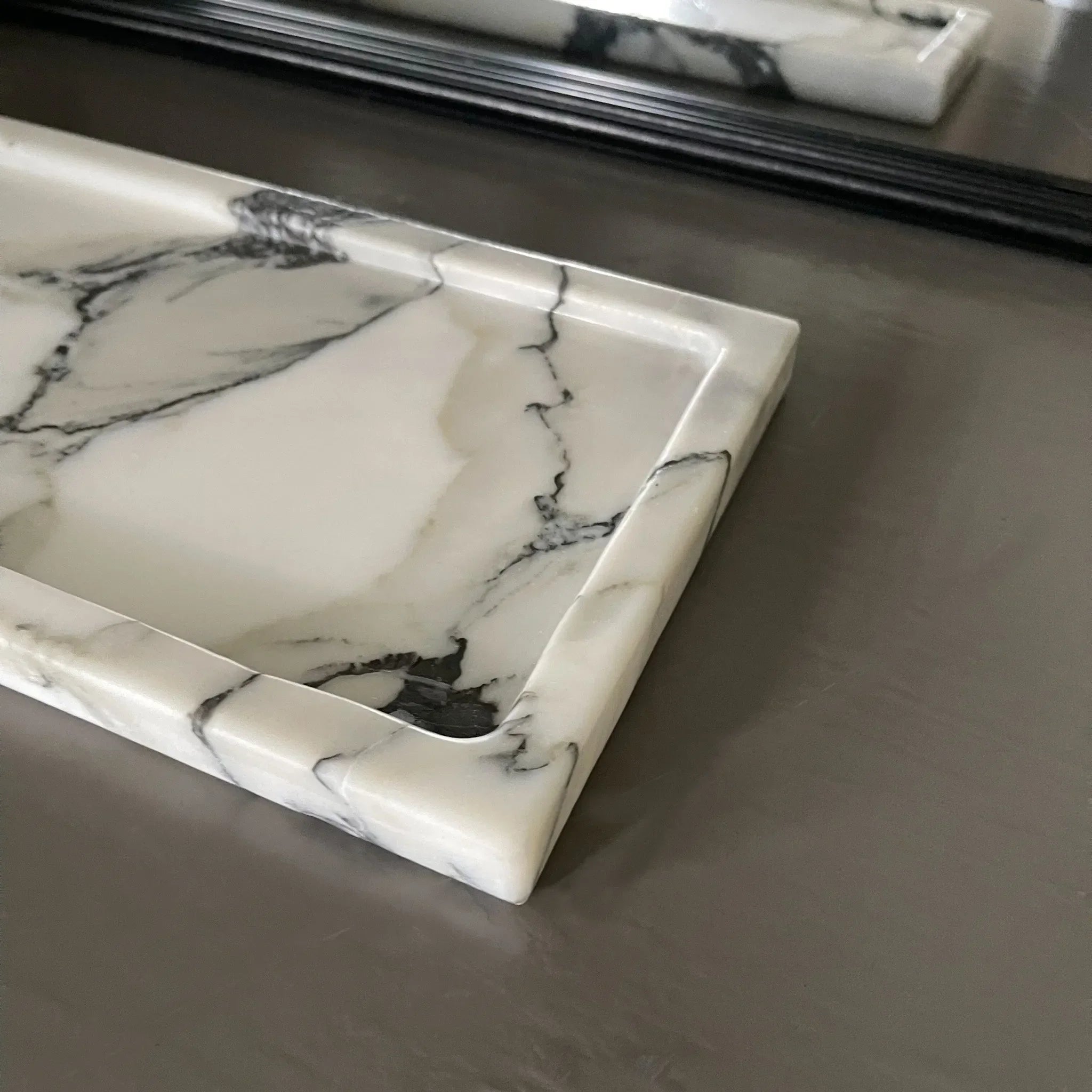 Calacatta Borghini Marble Tray - The Mayfair Hall