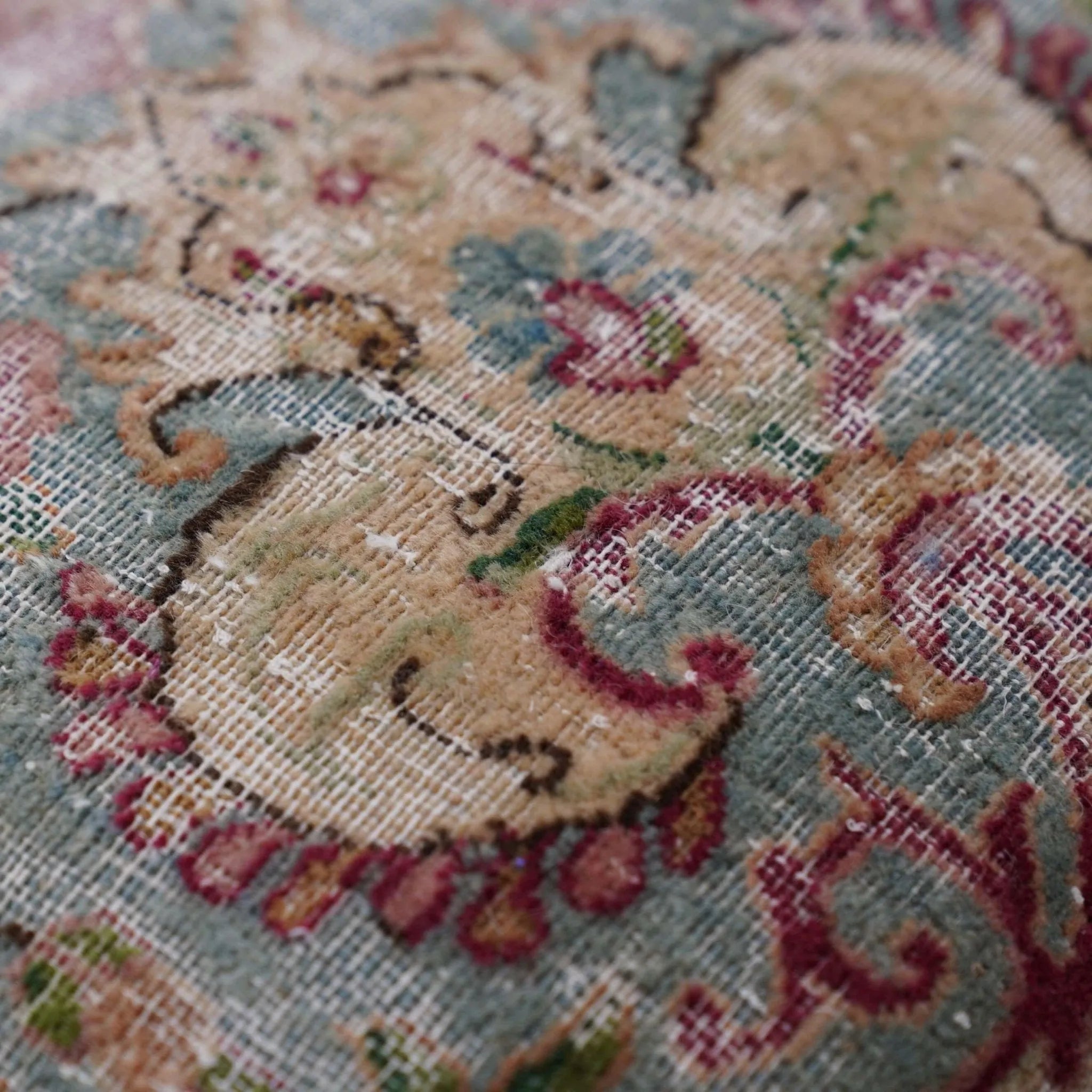 Canvello Antique Rug Organic Wool Pillow - 16"x24"