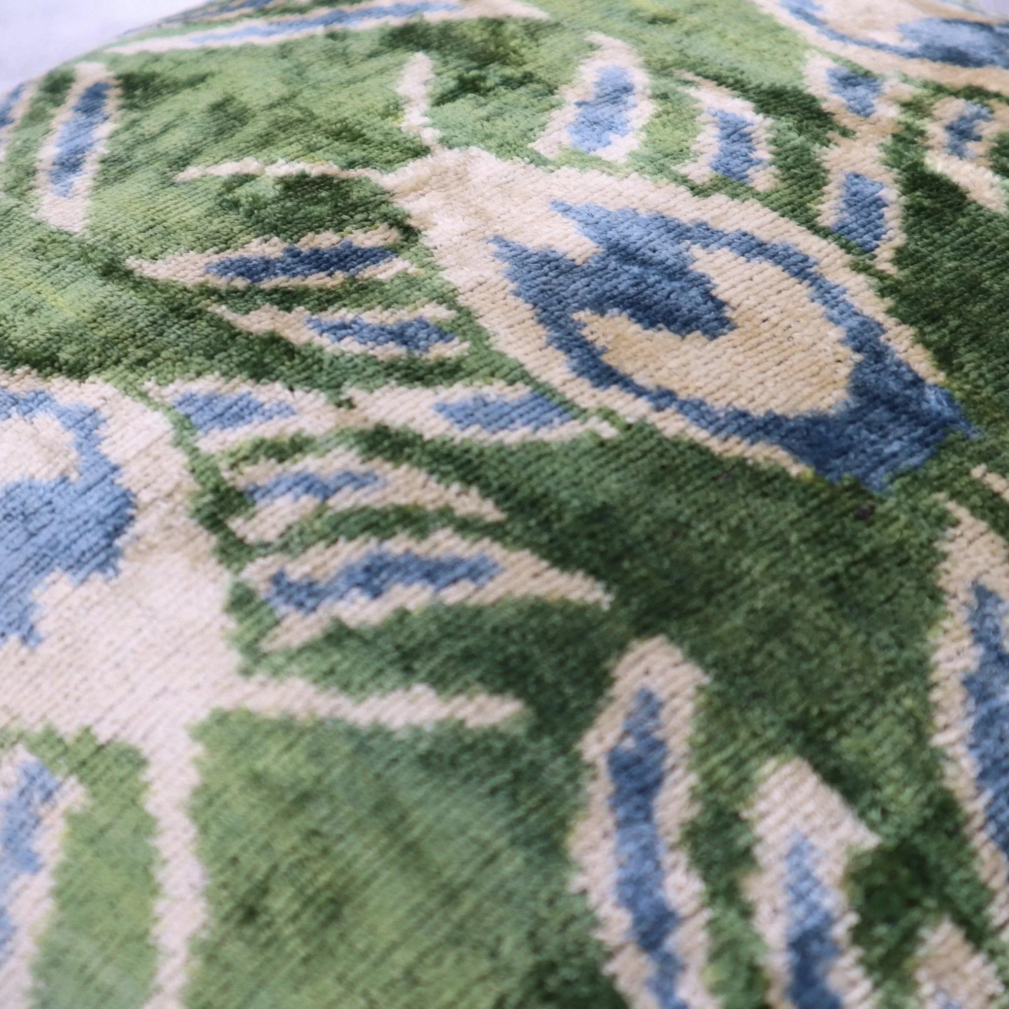 Canvello Handmade Green Pillows For Couch | 20 x 20 in (50 x 50 cm) - The Mayfair Hall