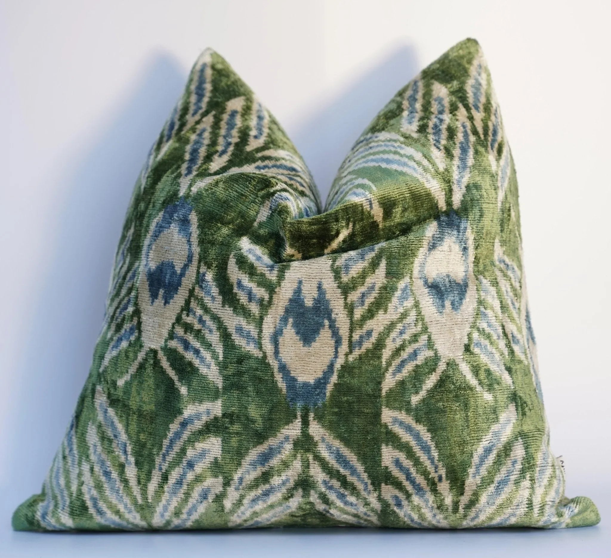 Canvello Handmade Green Pillows For Couch | 20 x 20 in (50 x 50 cm) - The Mayfair Hall
