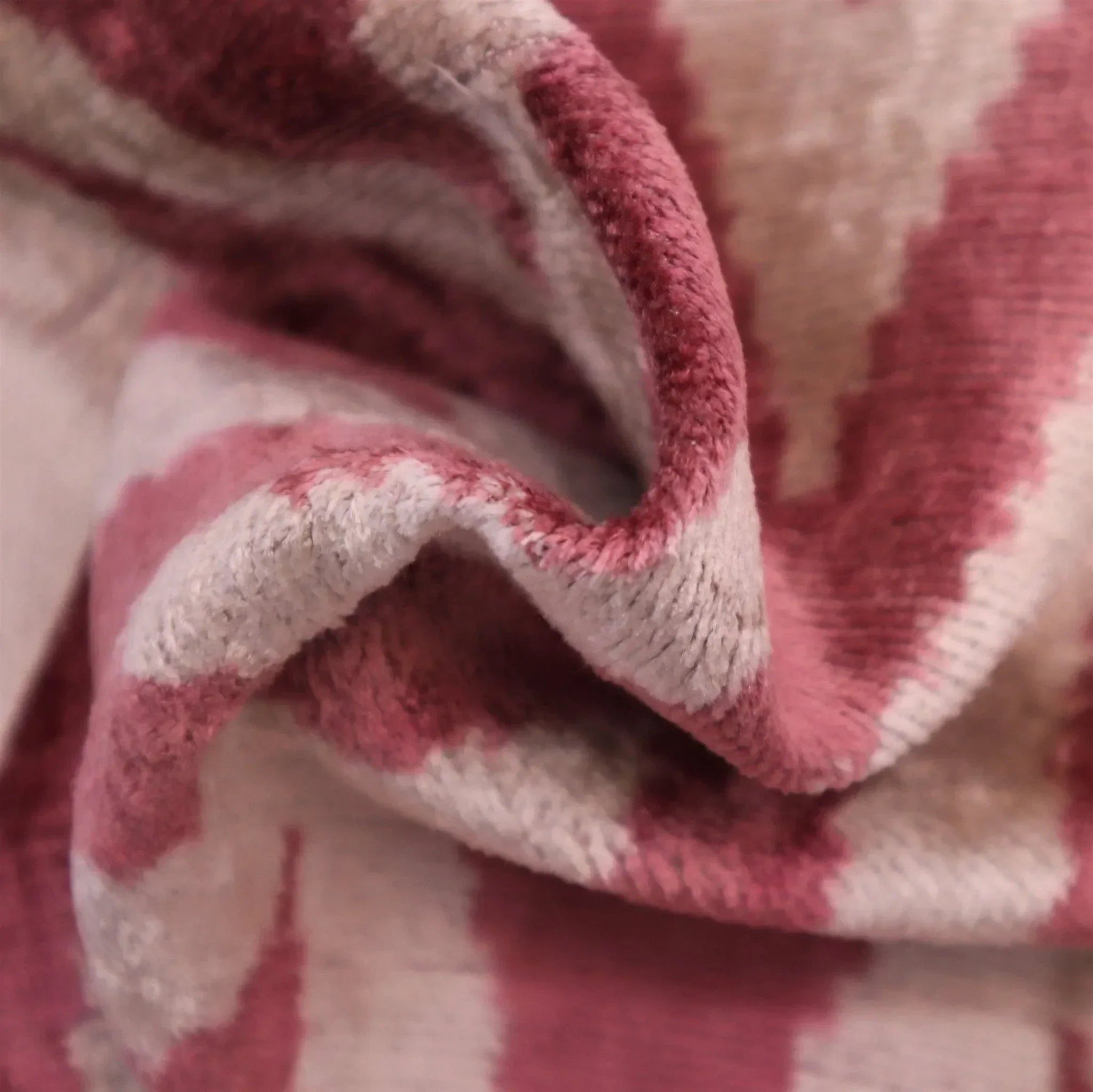 Canvello Handmade Luxury Pinkish Velvet Throw Pillow - 16x24 - The Mayfair Hall