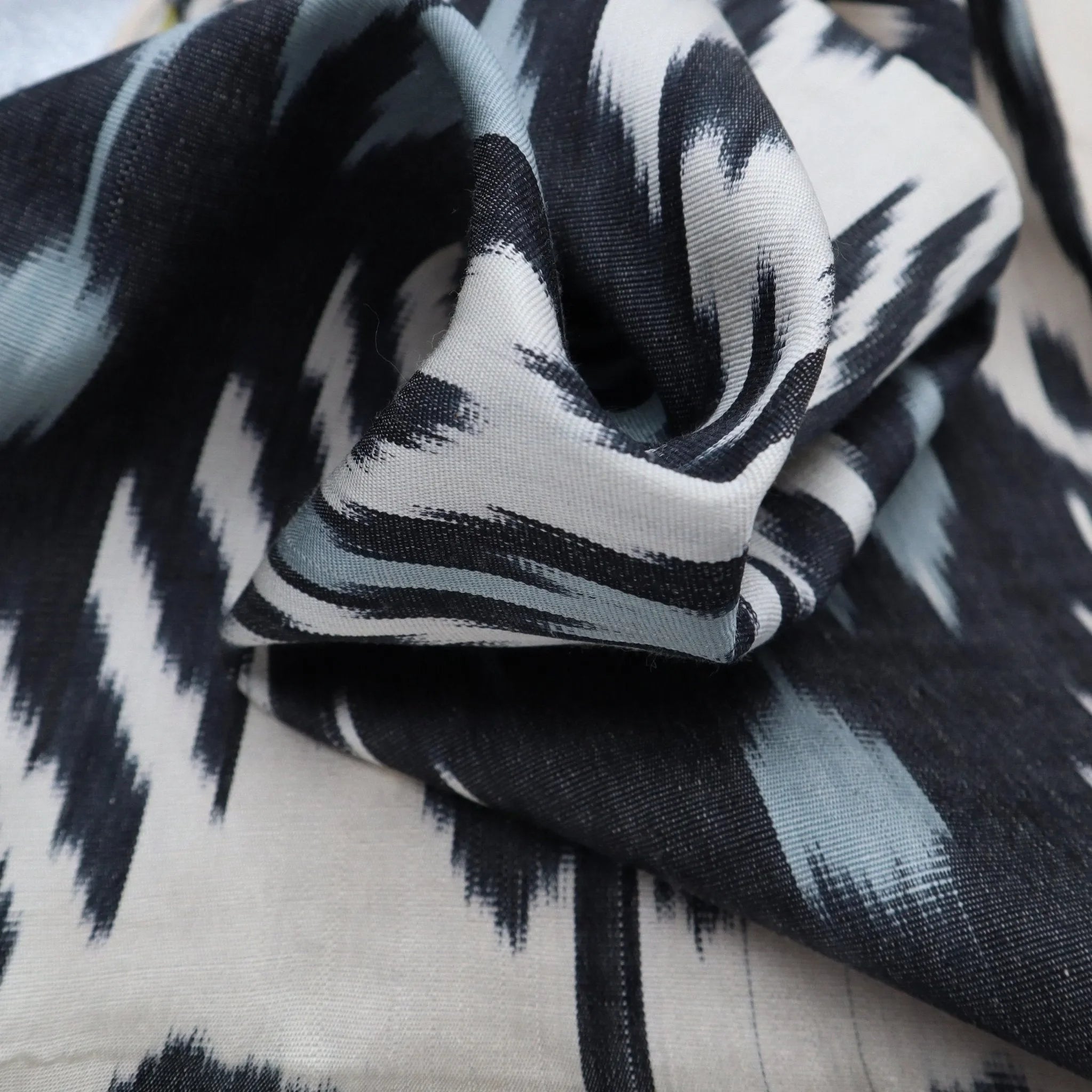 Canvello Ikat Pure Silk Throw Pillows For Couch - 16x16 inch - The Mayfair Hall