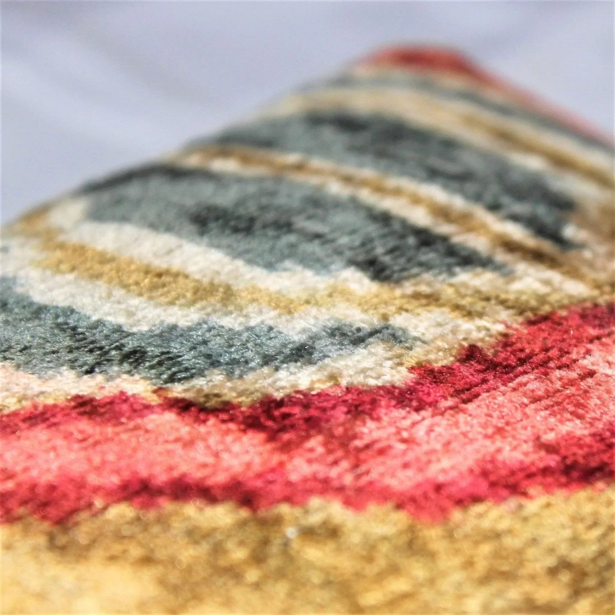 Canvello Luxury Decorative Modern Throw Pillows | 18 x 18 in (45 x 45 cm) - The Mayfair Hall