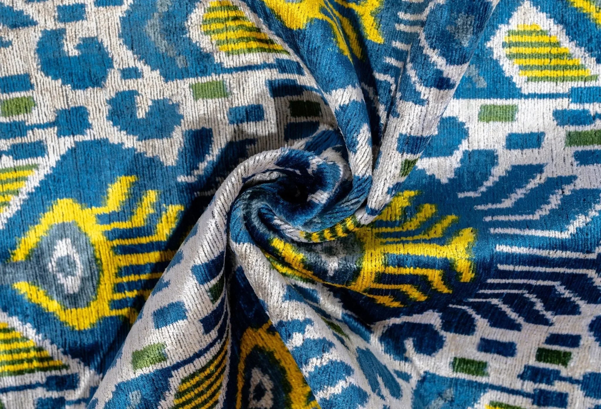 Canvello Organic Handmade Silk Velvet Pillow: 16x24 Inches with Premium Down Feather Insert - Luxury Blue Gold - The Mayfair Hall