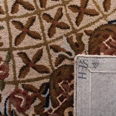 Classic Wool Rug in Ivory and Light Blue - The Mayfair Hall