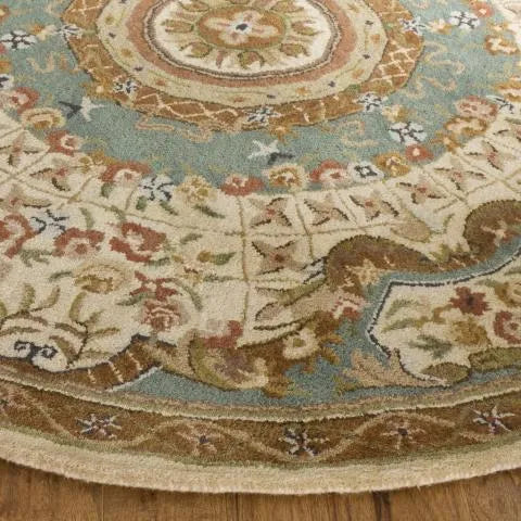 Classic Wool Rug in Ivory and Light Blue - The Mayfair Hall