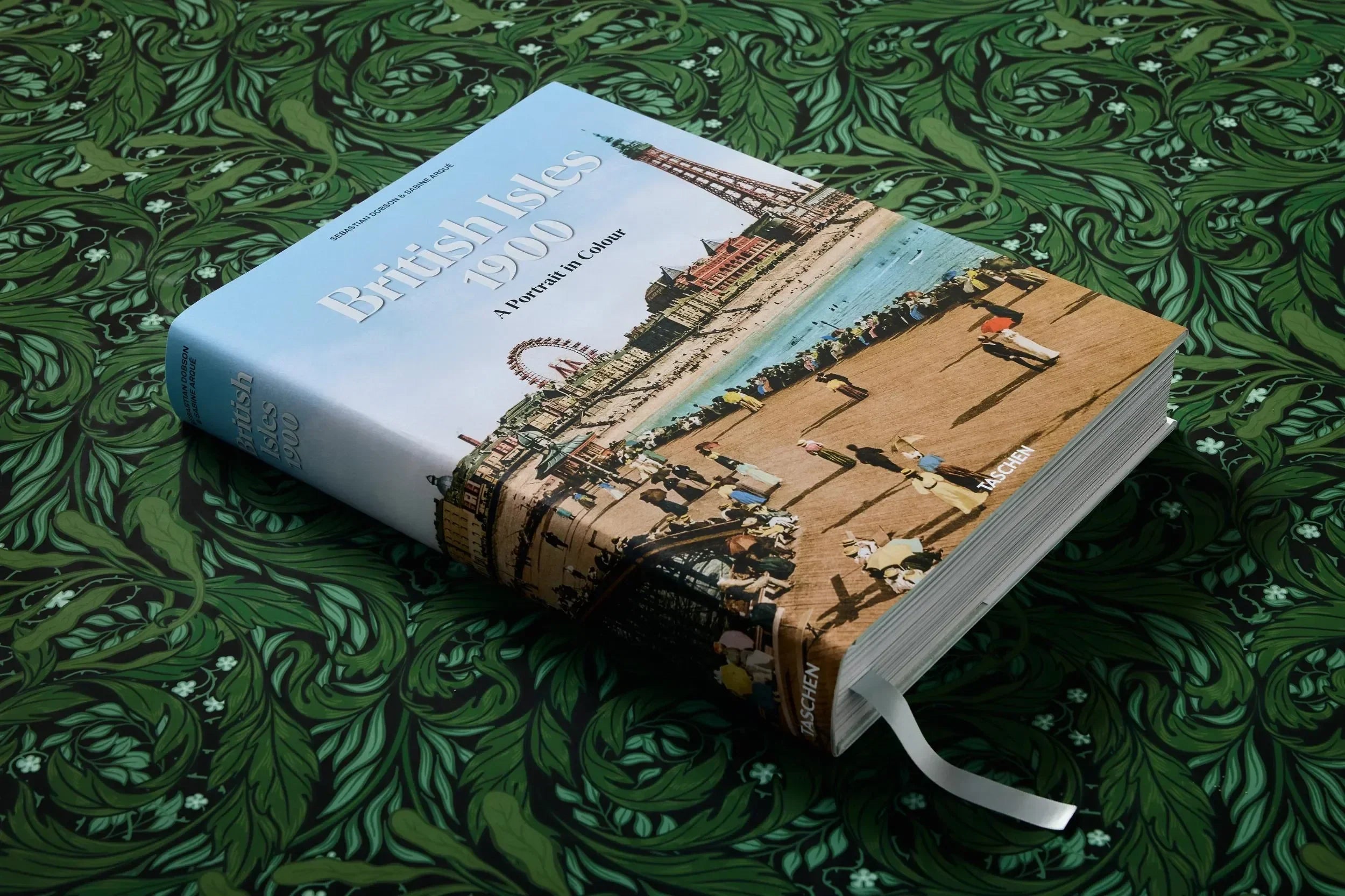 British Isles 1900. A Portrait in Colour (German, French, English) - The Mayfair Hall