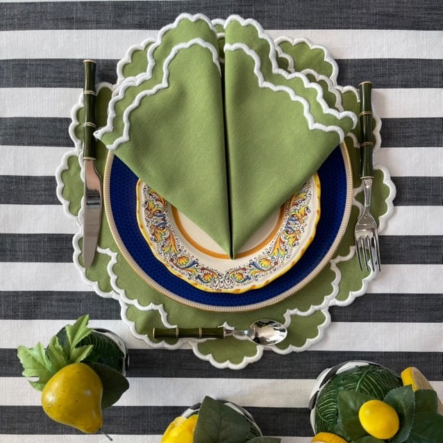 CRESSIDA GREEN ROUND FABRIC PLACEMAT & NAPKIN SET