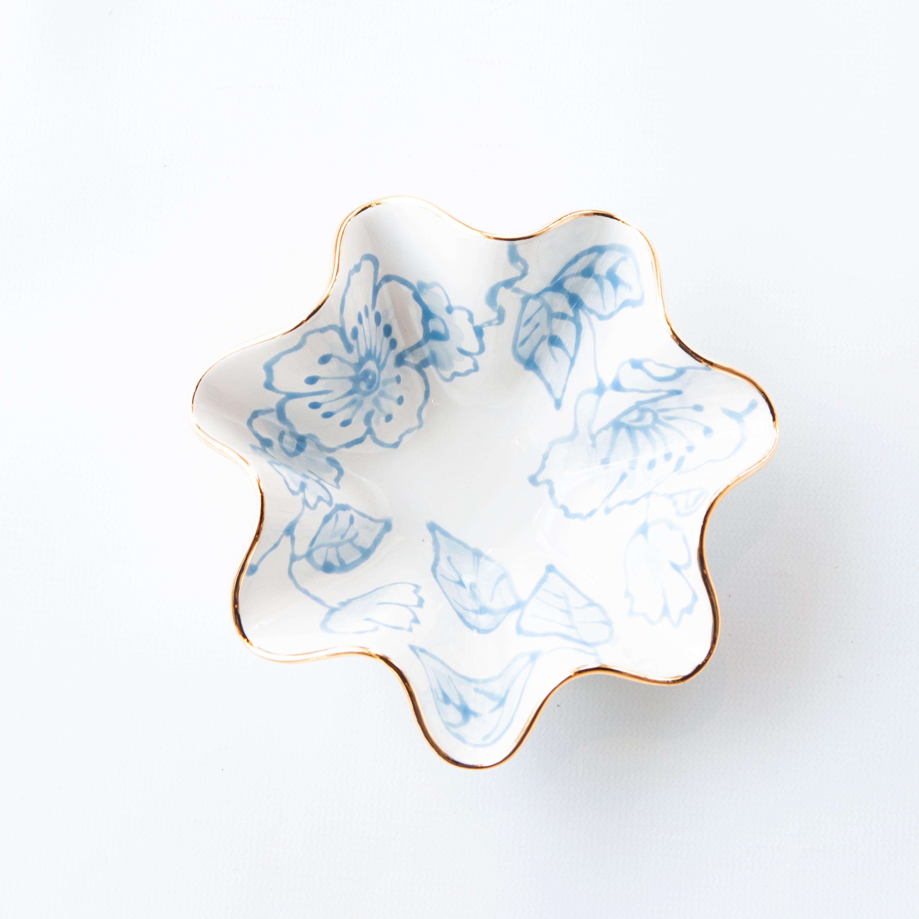 Adorn Blue Blossom Chinoiserie Wavy Bowls