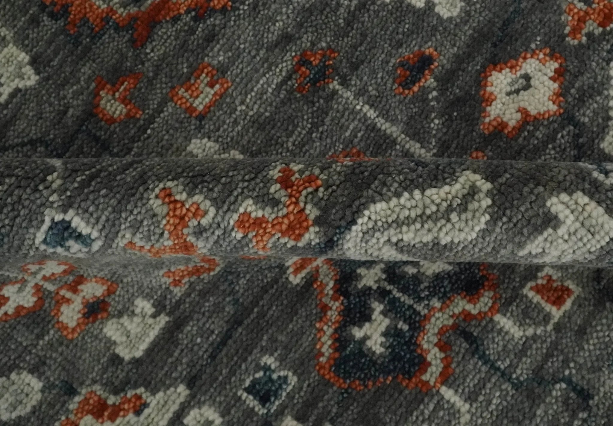 Gray and Beige 3x5, 4x6, 5x8, 6x9, 8x10, 9x12, 10x14 and 12x15 Hand Knotted Traditional Persian Oushak Wool Rug | TRDCP713 - The Rug Decor