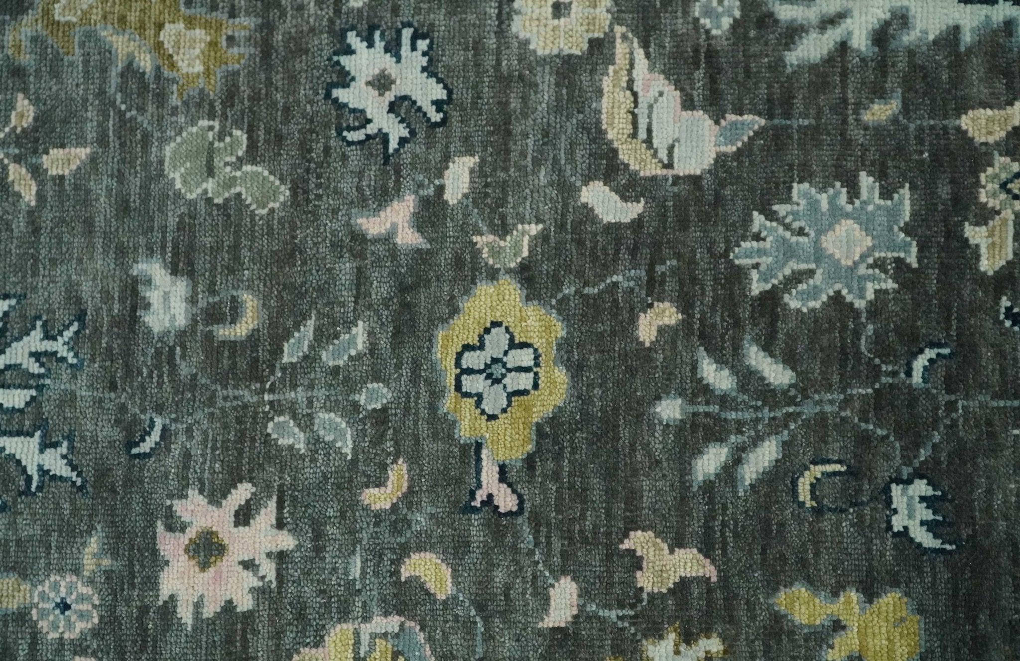 Hand Knotted 5x8, 6x9, 8x10, 9x12, 10x14 and 12x15 Charcoal and Ivory Traditional Persian Oushak Wool Rug | TRDCP905810 - The Rug Decor