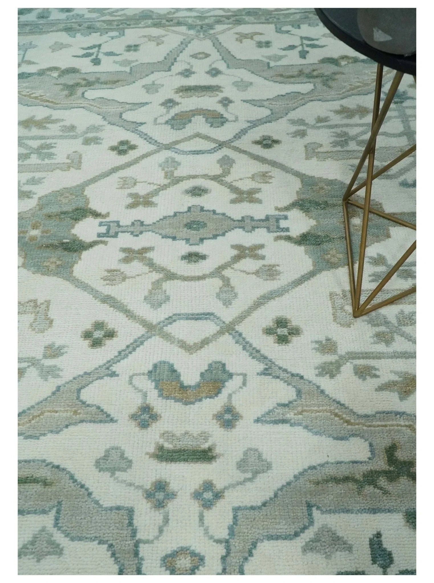 Hand Knotted 8x10, 9x12, 10x14 and 12x15 Oriental Oushak Ivory and Blue Wool Area Rug | TRDCP1113 - The Rug Decor