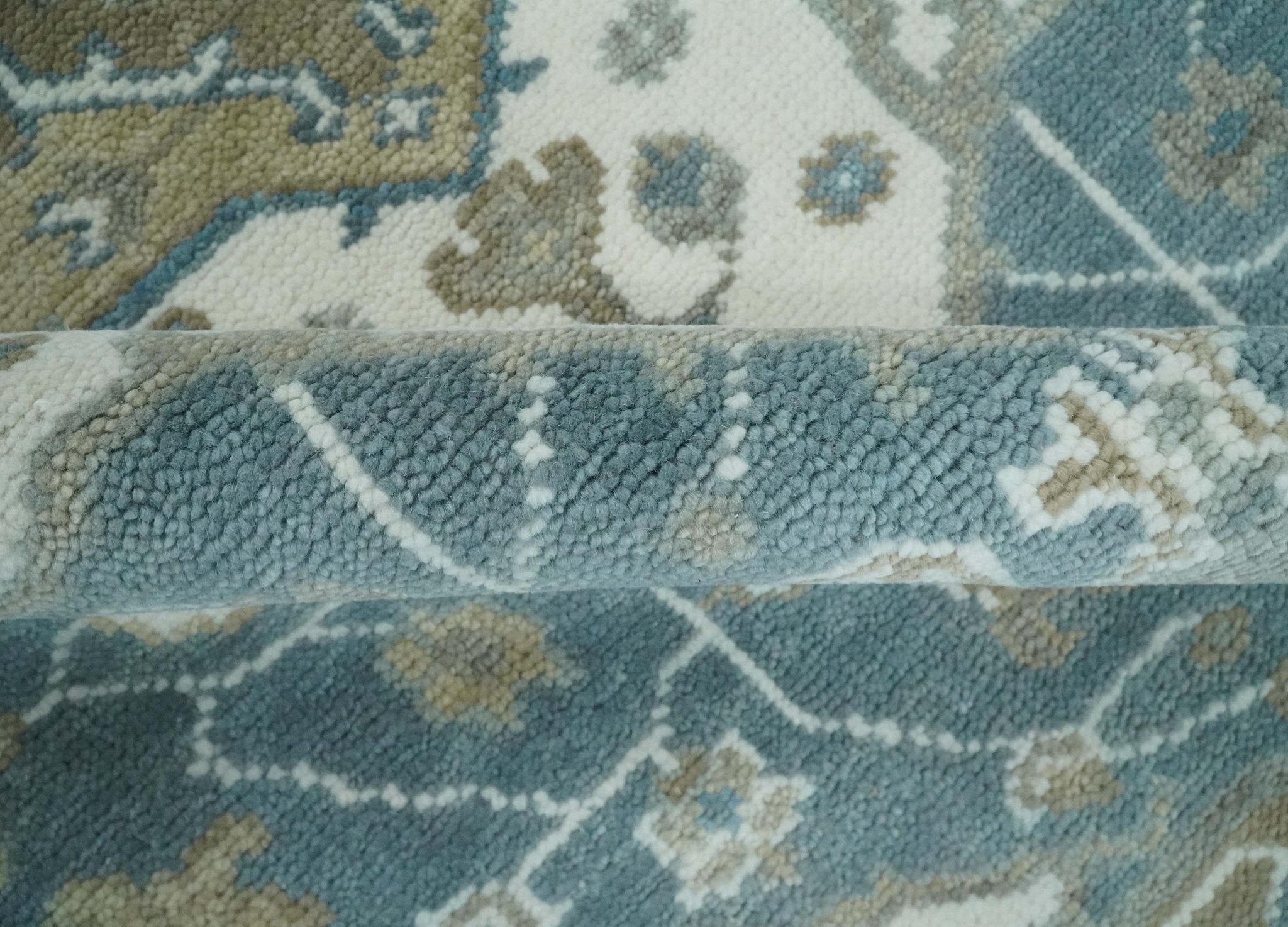 Handmade 5x8, 6x9, 8x10, 9x12, 10x14 and 12x15 Antique Traditional Persian Blue and Ivory Area Rug | TRDCP104 - The Rug Decor