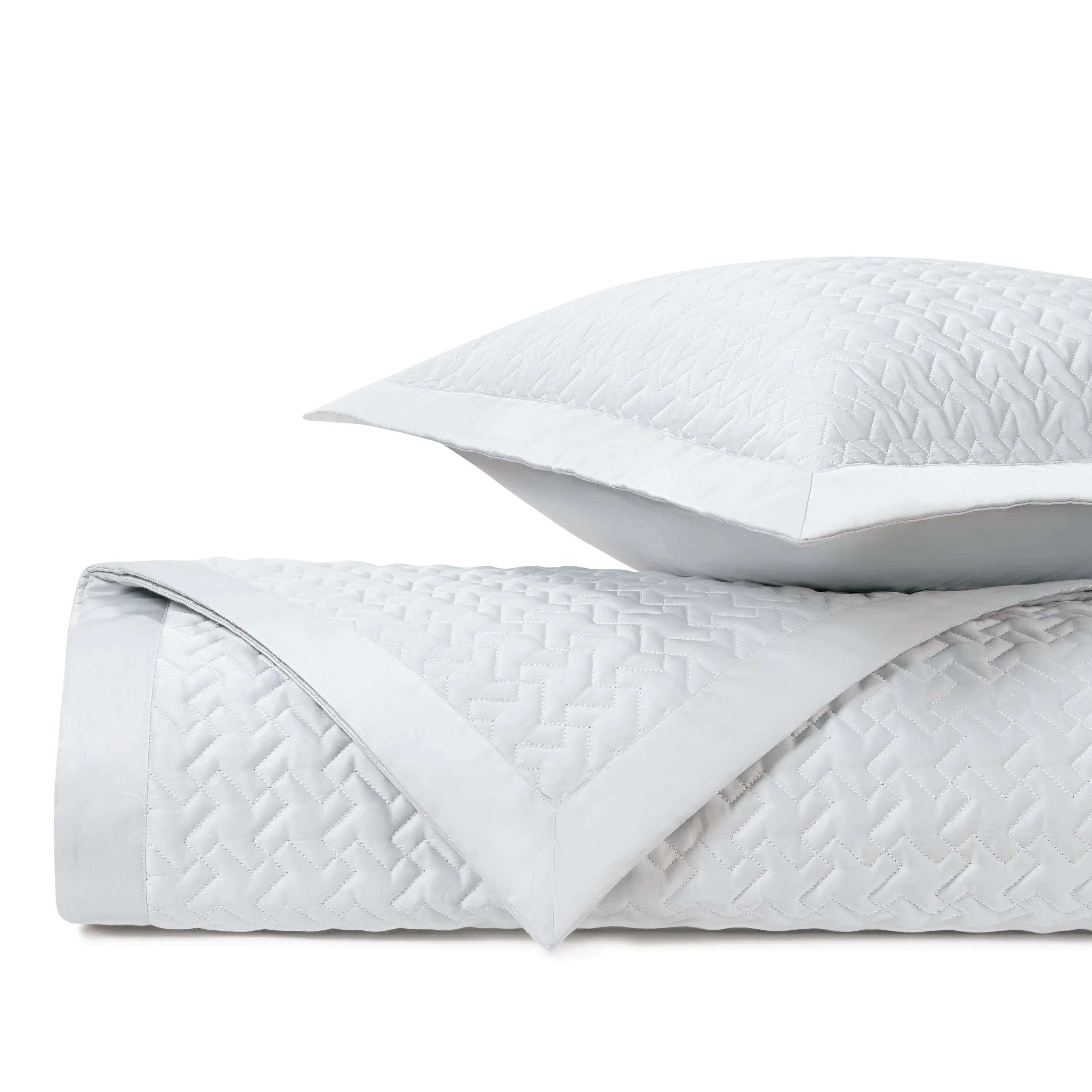 Houndstooth Quilted Coverlet (Euro) Set - The Mayfair Hall