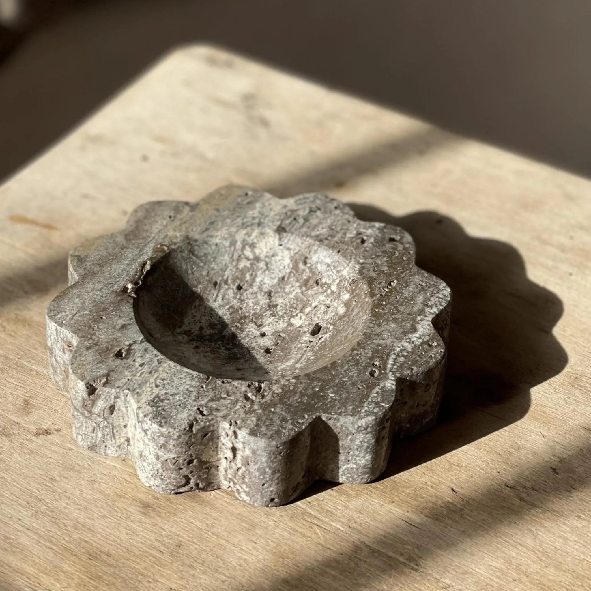 Marble Mini Sun Scoop in Affogato Light - The Mayfair Hall