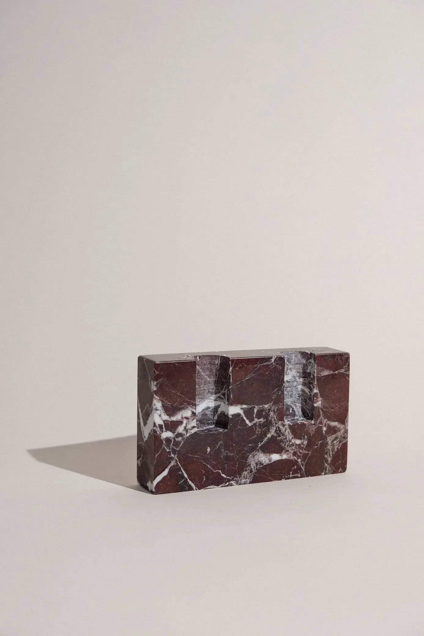 Dua Candle Holder: Rosso Lepanto - The Mayfair Hall