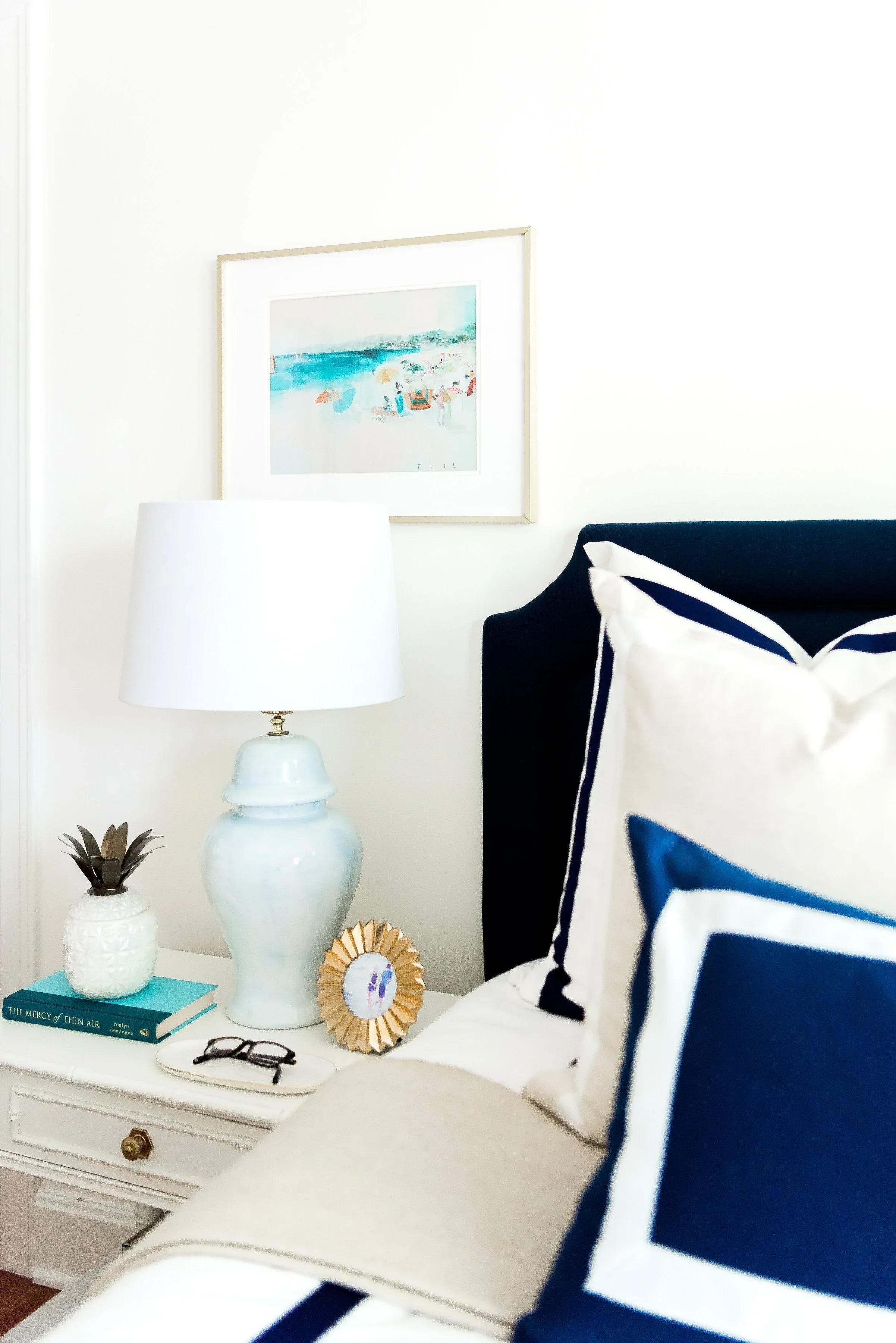 Hydrangea Light Blue Ginger Jar Lamp - The Mayfair Hall